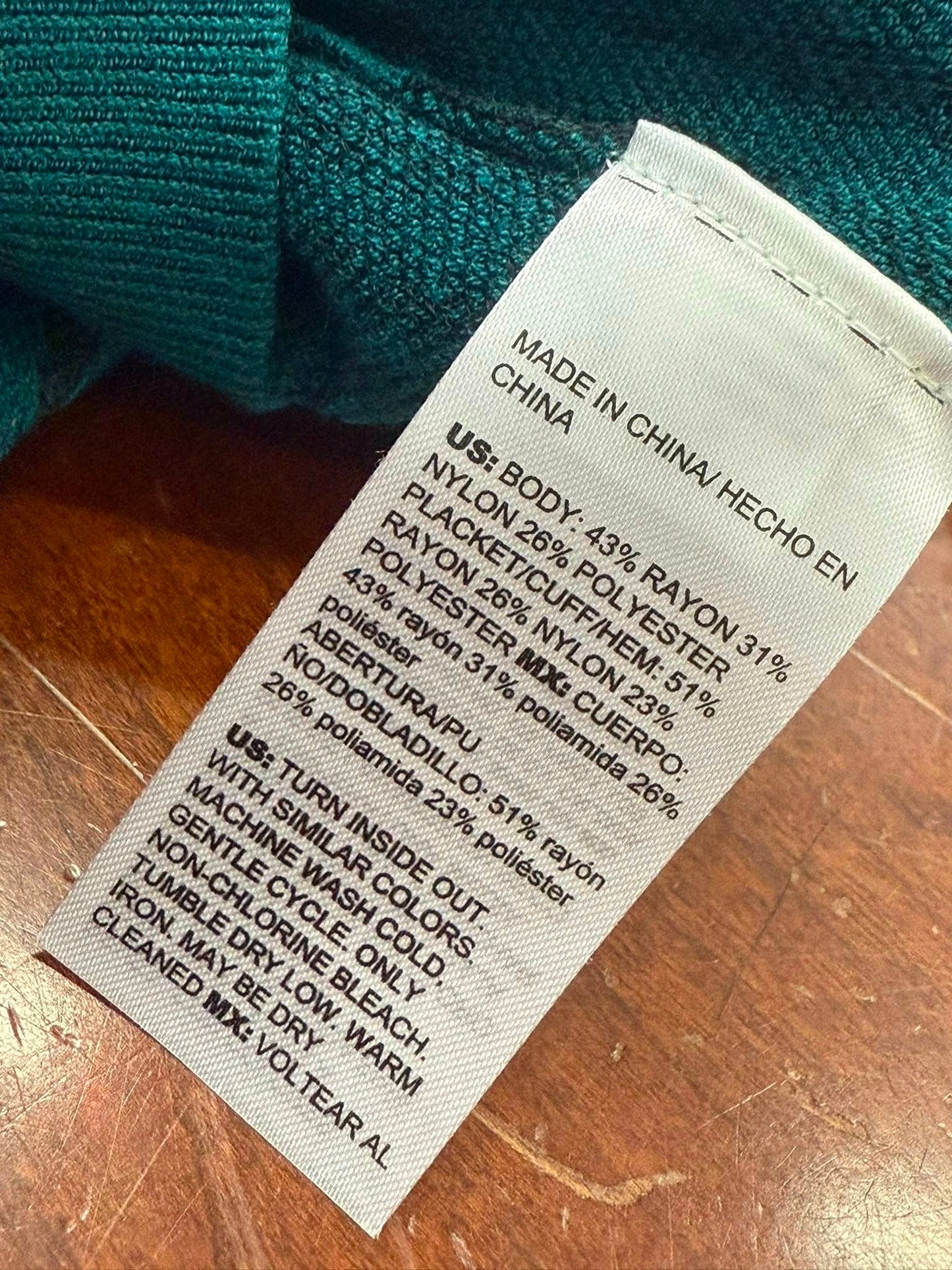 NWT Chicos Teal Mesh Jacquard V Neck Puff Sleeve Cardigan Sweater Size 2 US L