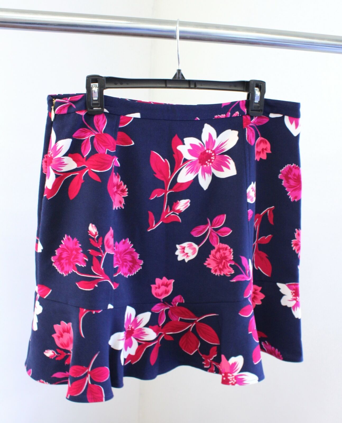 NWT Draper James Darlington Floral Flounce Hem Skirt Size 14 Navy Blue Pink