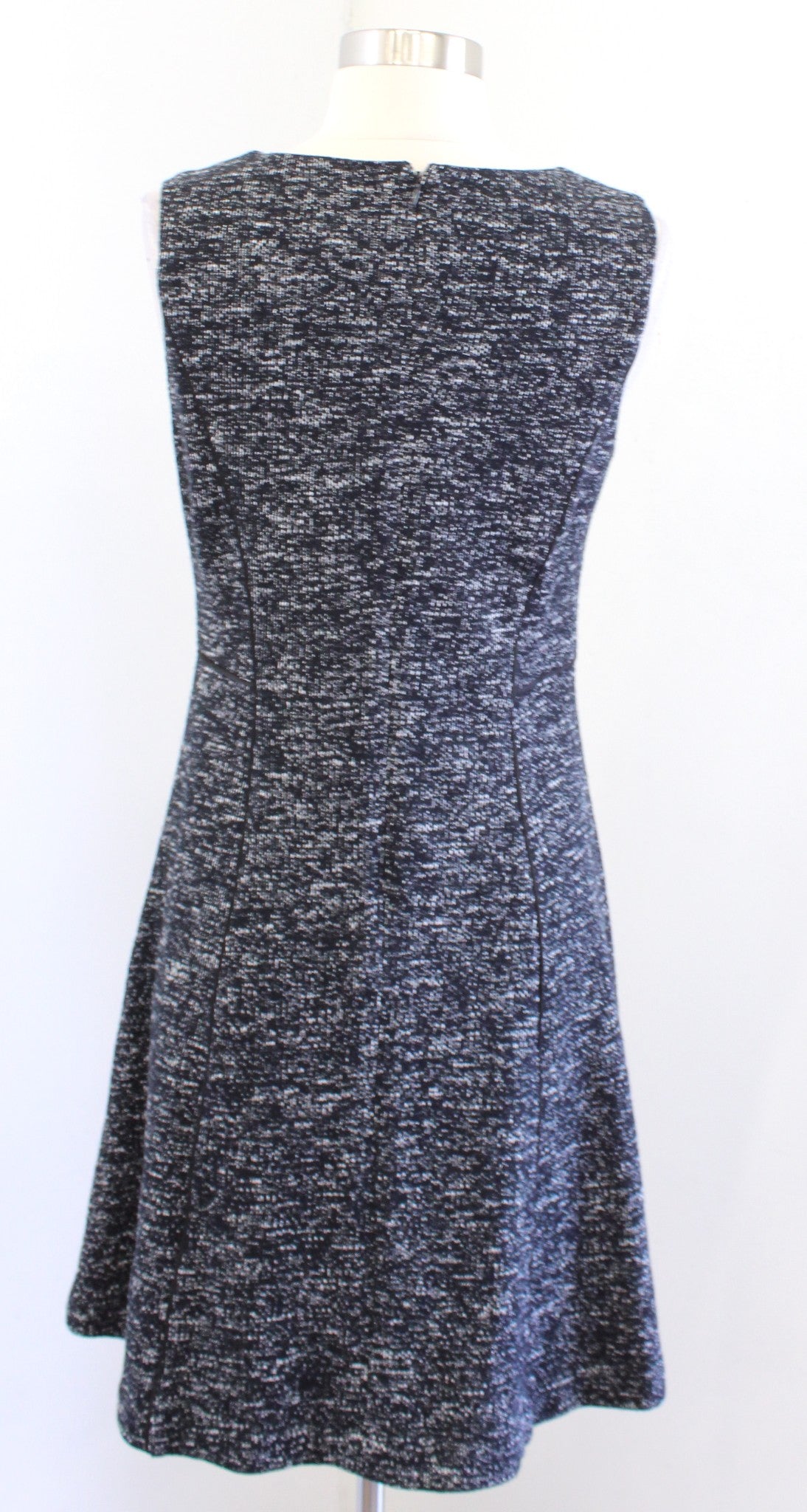 Talbots Berekley Black White Tweed Seamed Fit and Flare Dress Sleeveless Size 4P