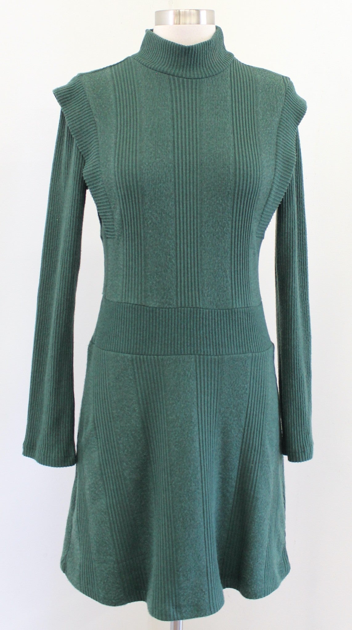 NWT Maeve Anthropologie Green Strong Shoulder Sweater Knit Dress Size Queen City Resale NWT Maeve Anthropologie Green Strong Shoulder Sweater Knit Dress Size Queen City Resale