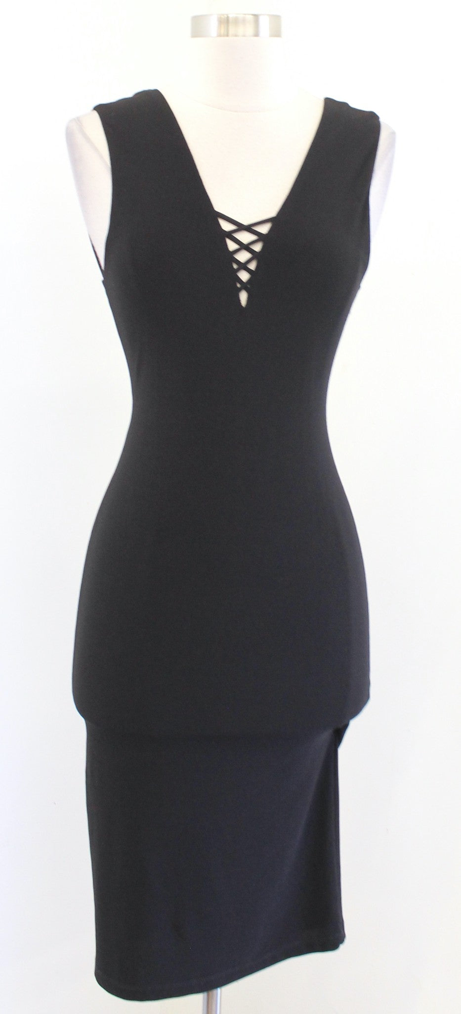 Alice + Olivia Air Asha Black Lace Up V Neck Bodycon Dress Size 2 Cock –  Queen City Resale