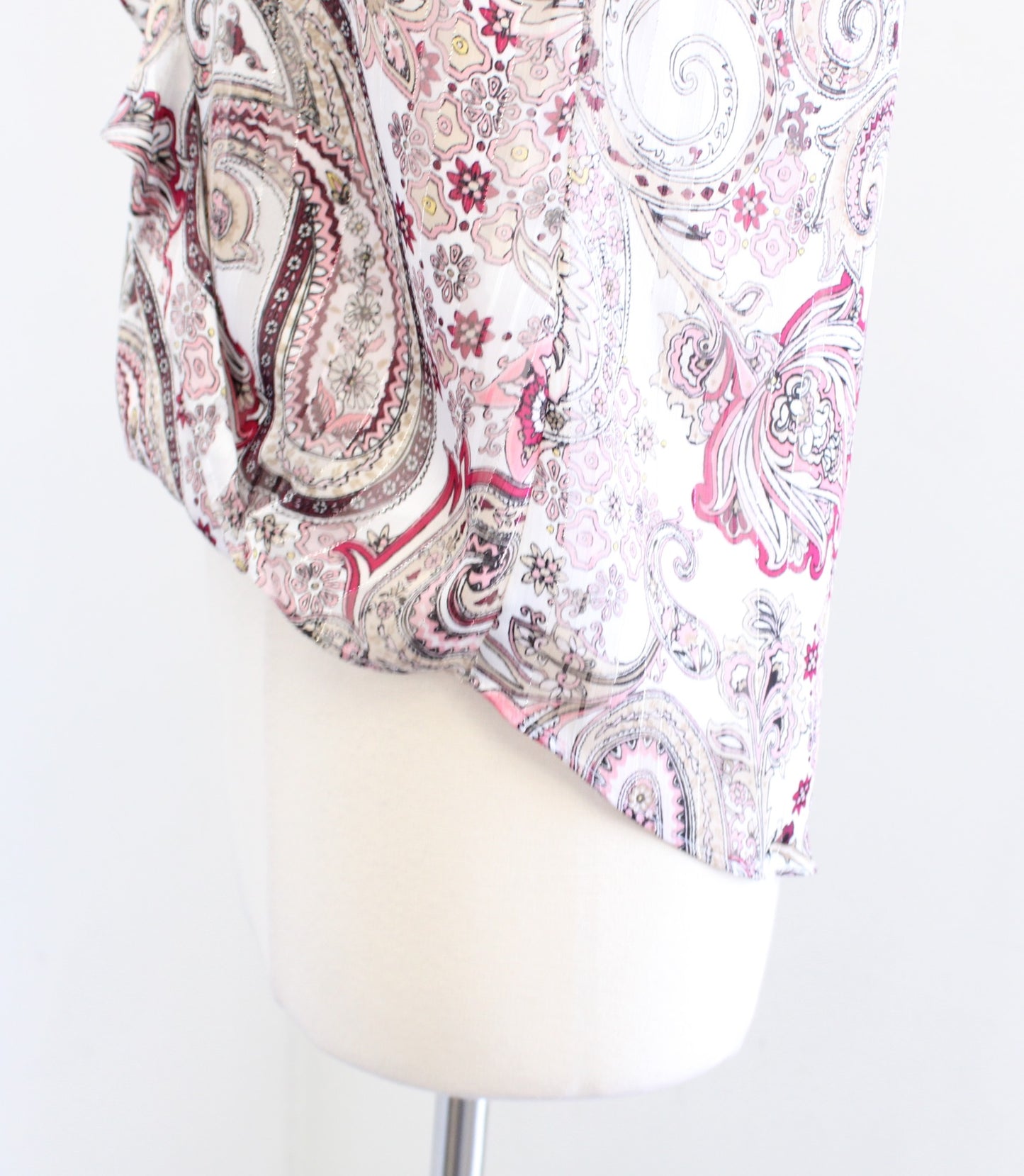 White House Black Market Paisley Print Ruffle Shell Tank Top Blouse Size 2