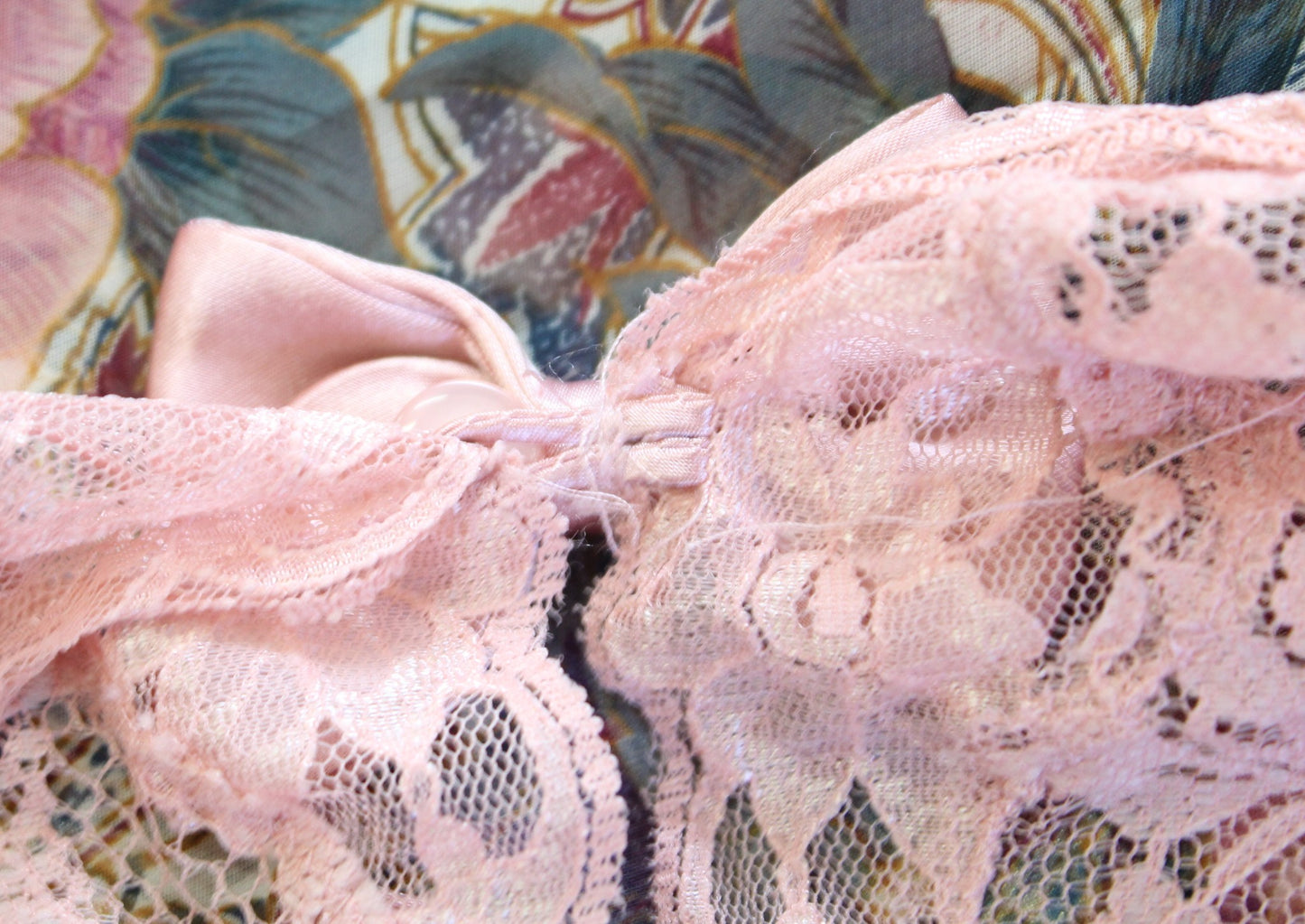 Vtg 90s Victorias Secret Gold Label Dusty Pink Sheer Silk Lace Bow Bodysuit Sz S