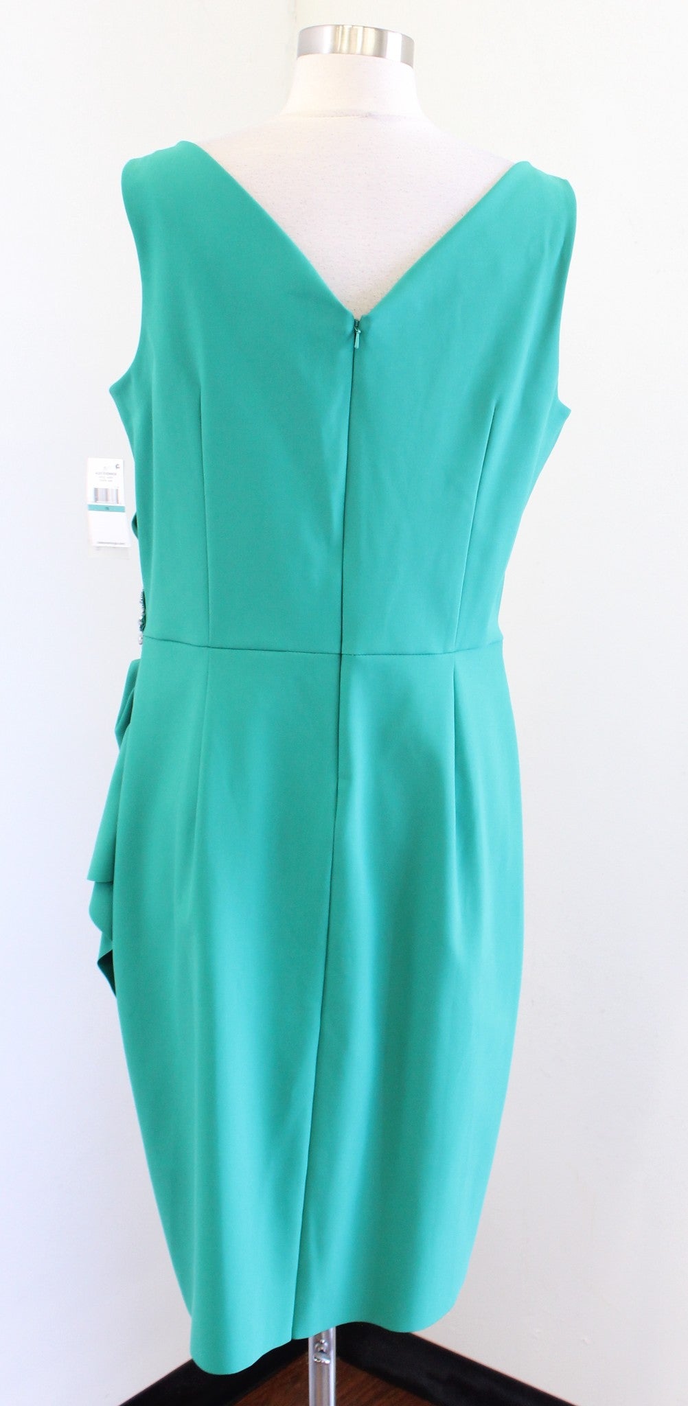 NWT Alex Evenings Jade Green Compression Ruched Ruffle Cocktail Dress Size 16