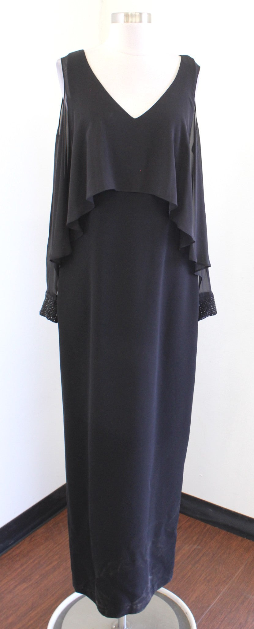 NWT Calvin Klein Black Cold Shoulder Cape Style Sleeve Evening Formal Queen City Resale NWT Calvin Klein Black Cold Shoulder Cape Style Sleeve Evening Formal Queen City Resale