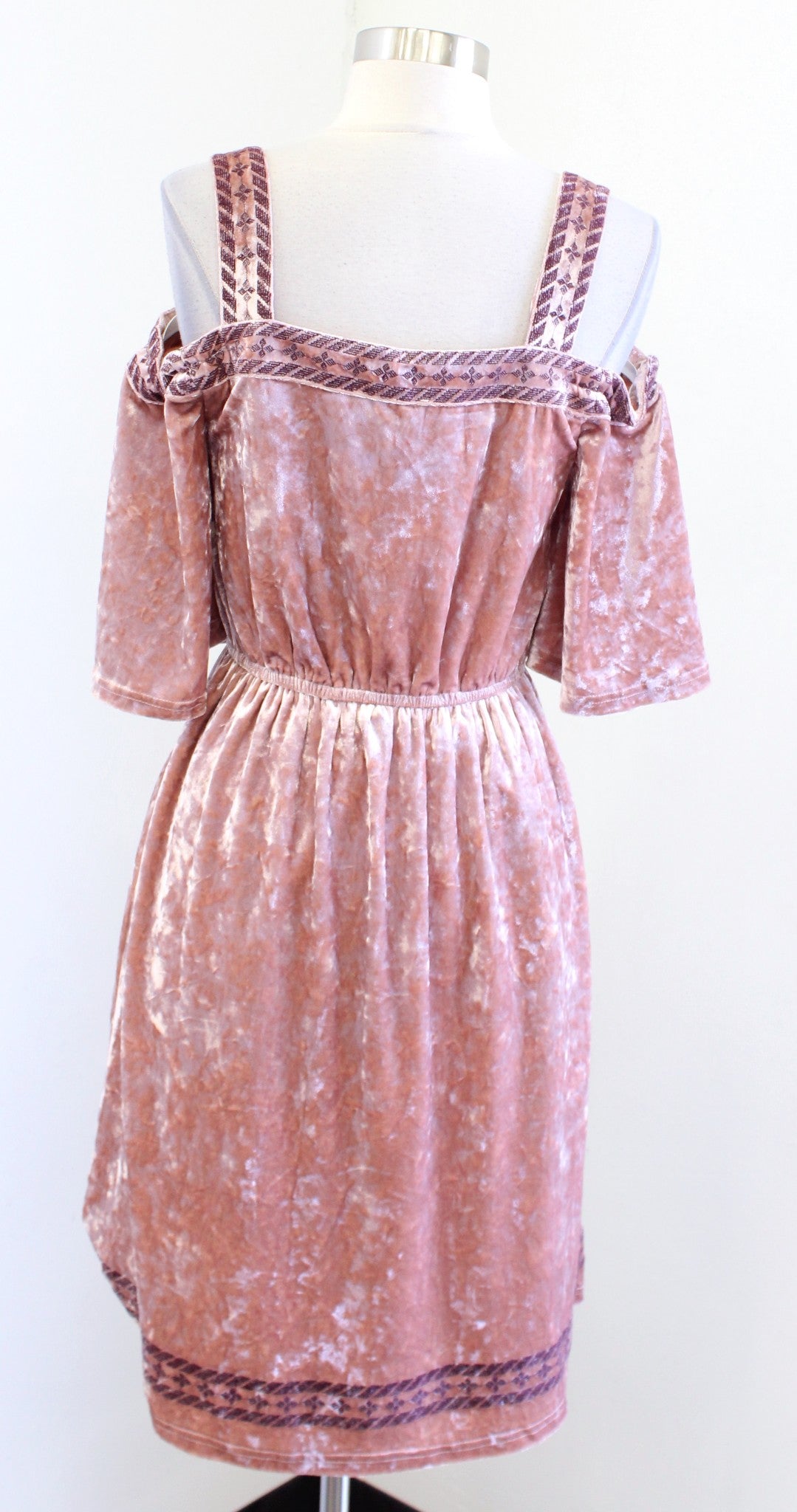 NWT Lucky Brand Pink Crushed Velvet Cold Shoulder Embroidered Trim Dress Size XS
