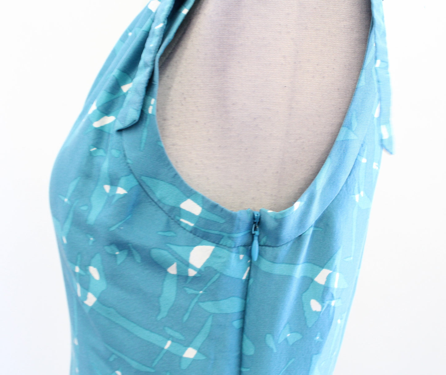 Kate Spade Teal Blue Printed Silk Fit and Flare Pleated Dress Size 4 Bow Accent