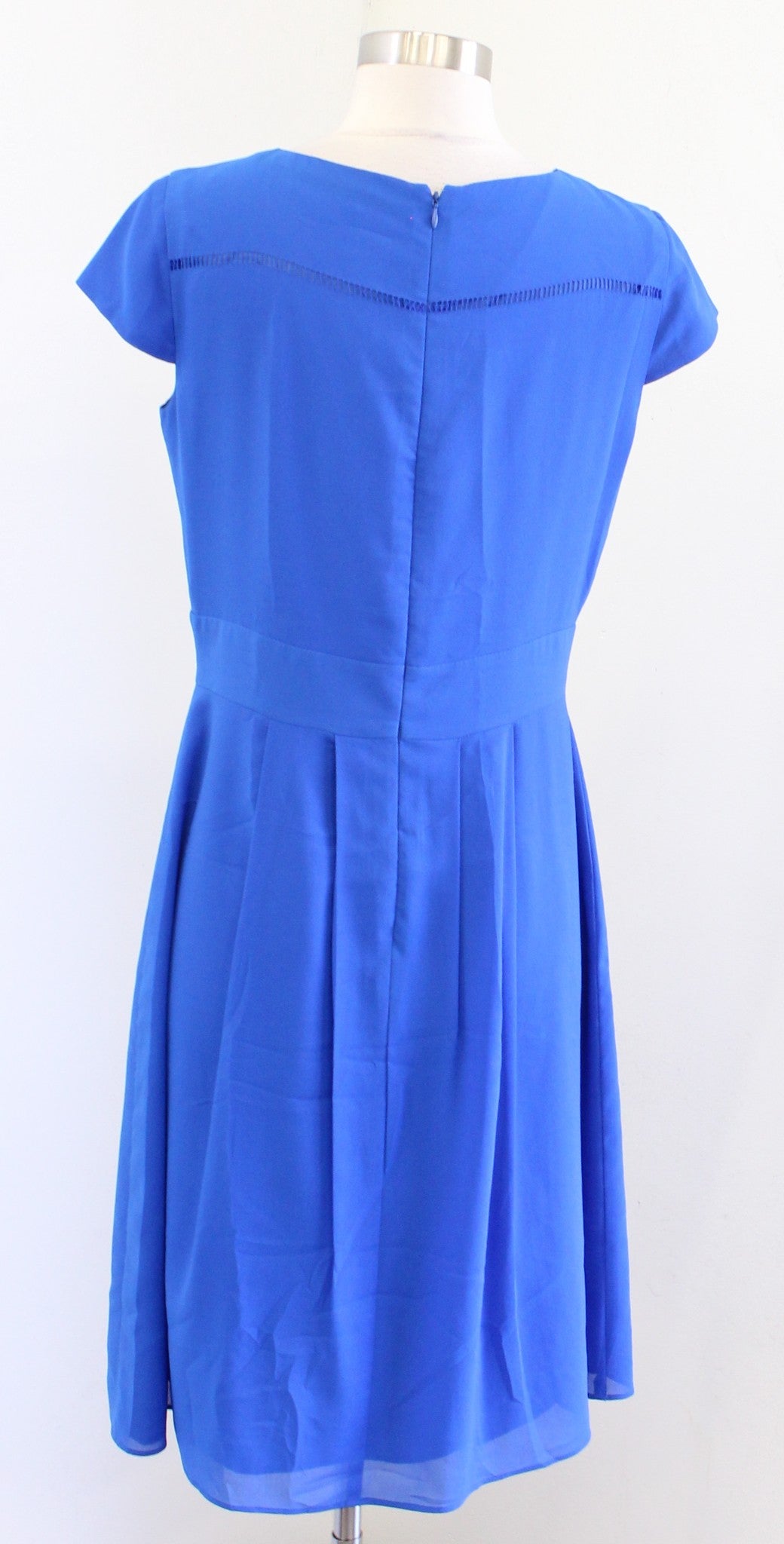 Tahari ASL Levine Royal Blue Cap Sleeve Ladder Trim Dress Size 6 Career Office