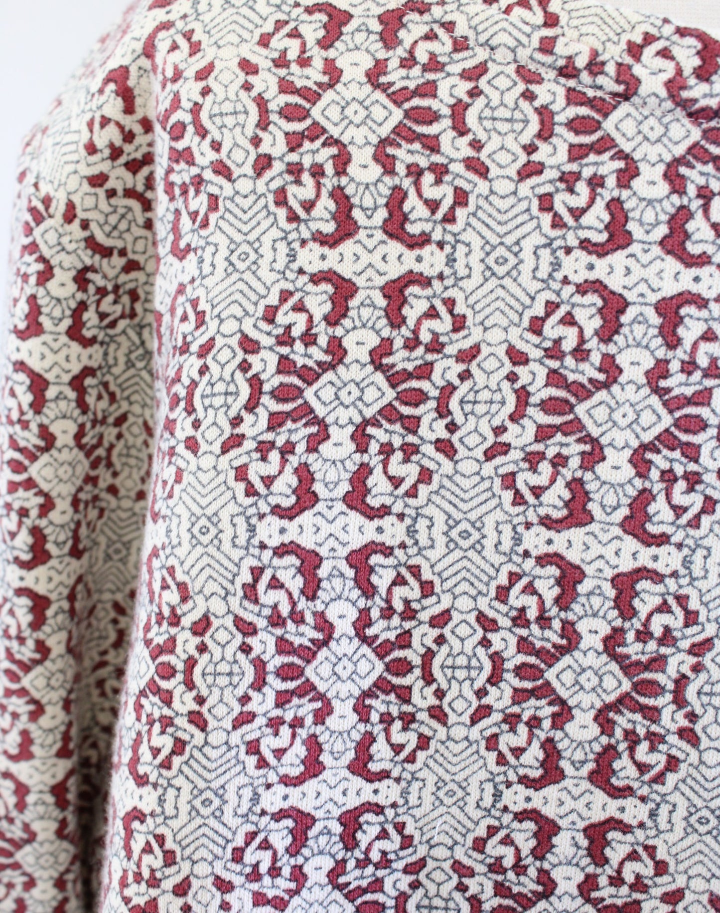 Sundance Catalog Red Off White Geometric Embroidered Beaded Sweatshirt Top Sz XL