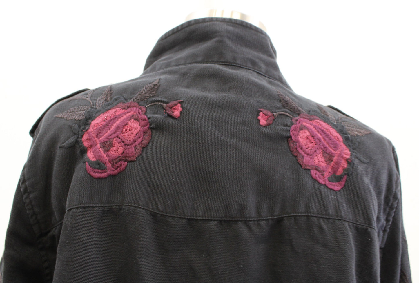 Rails Elliot Black Metallic Rose Floral Embroidered Shacket Shirt Jacket Size S
