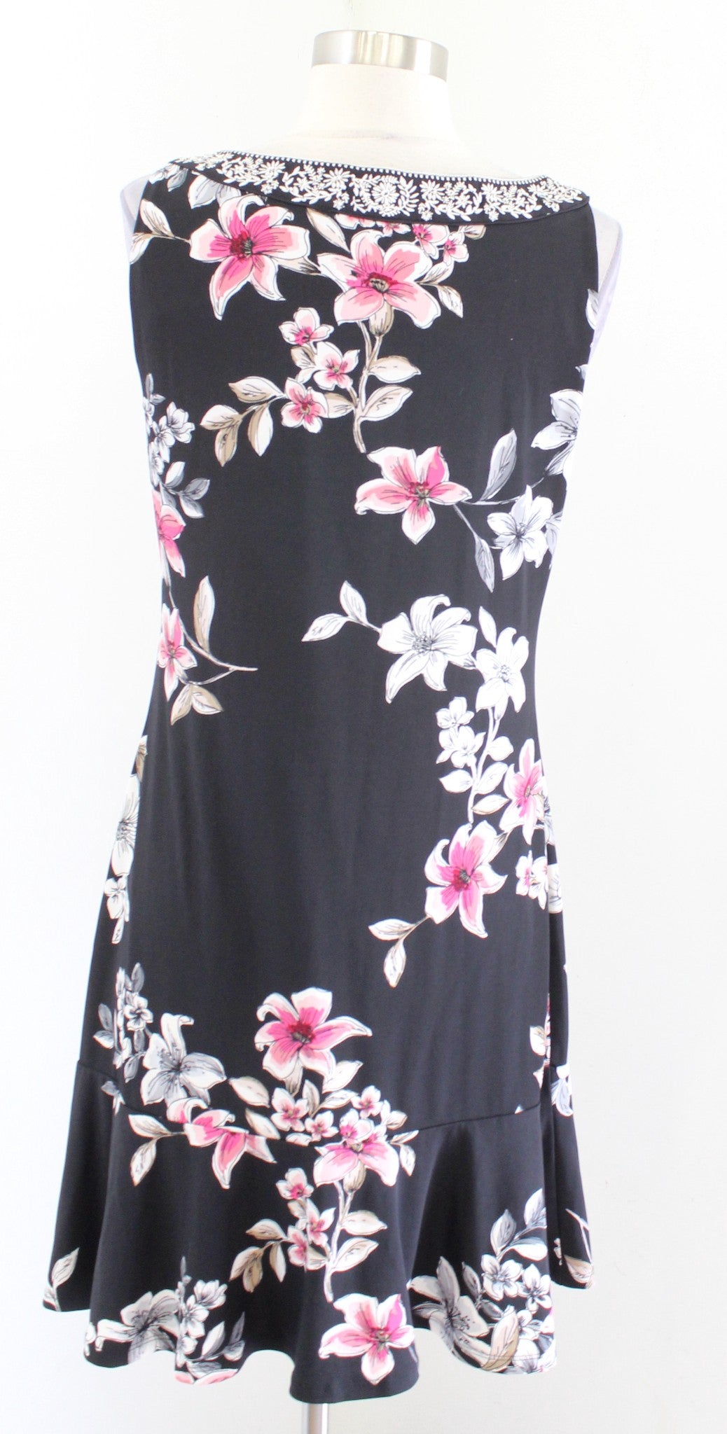 White House Black Market Floral Embroidered Neck Flounce Hem Shift Dress Size S