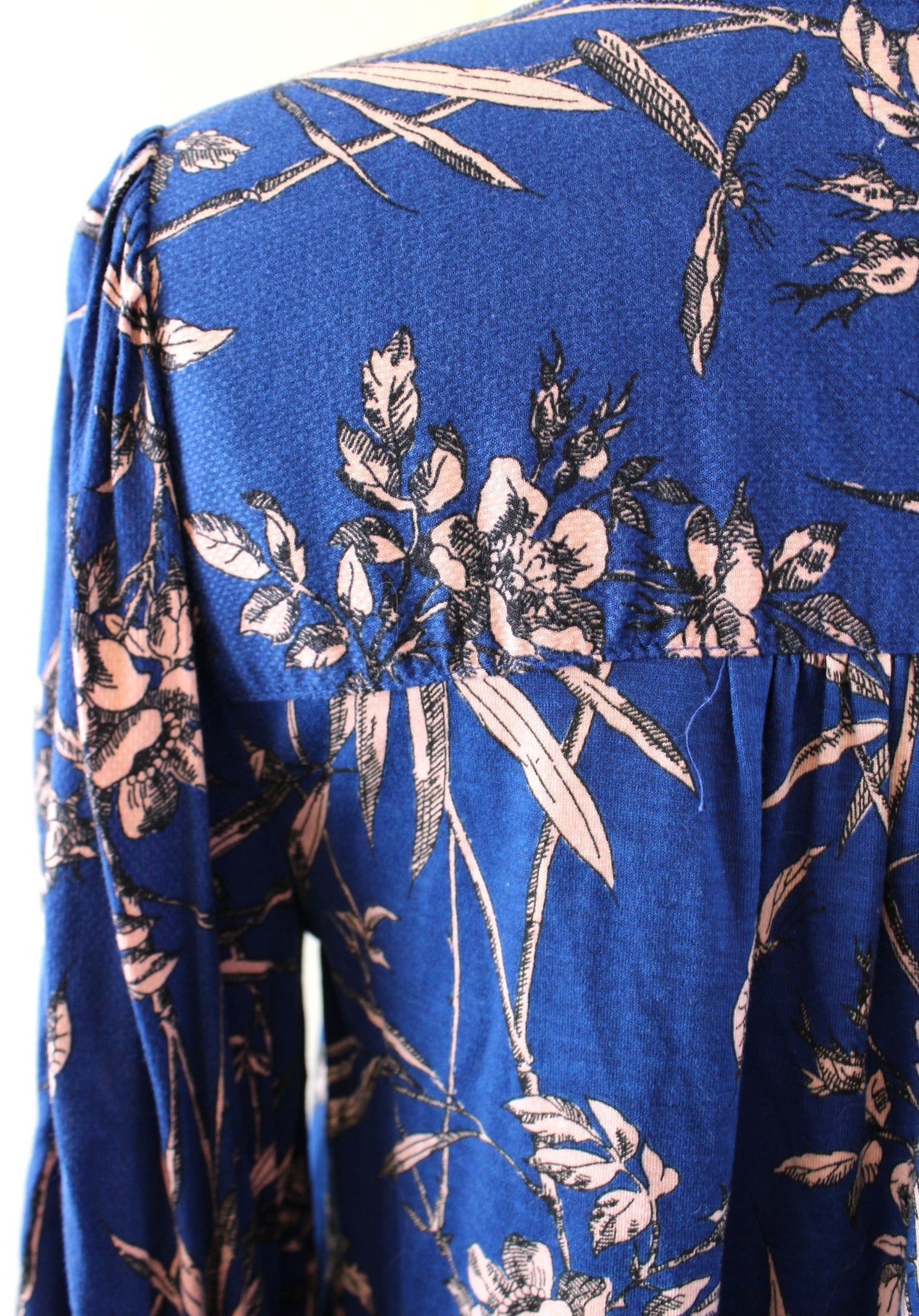 by Anthropologie Blue Floral Print Embroidered Yoke Knit Top Blouse Size S