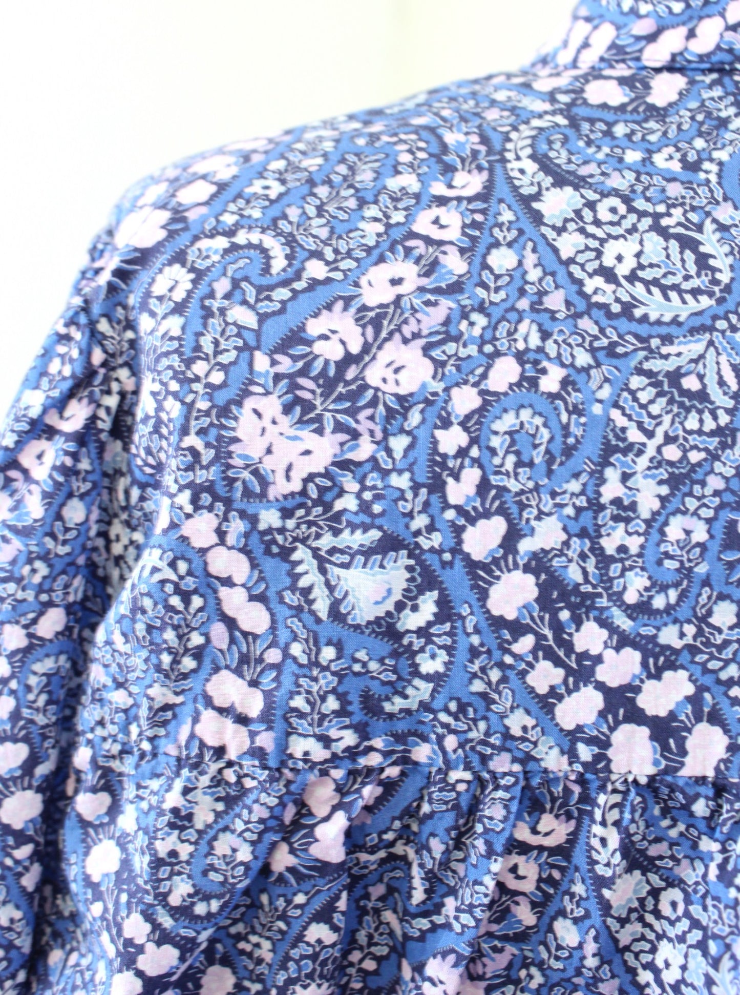 J Crew Liberty of London Bourbon Bloom Floral Ruffle Neck Blouse Top Blue Sz XS