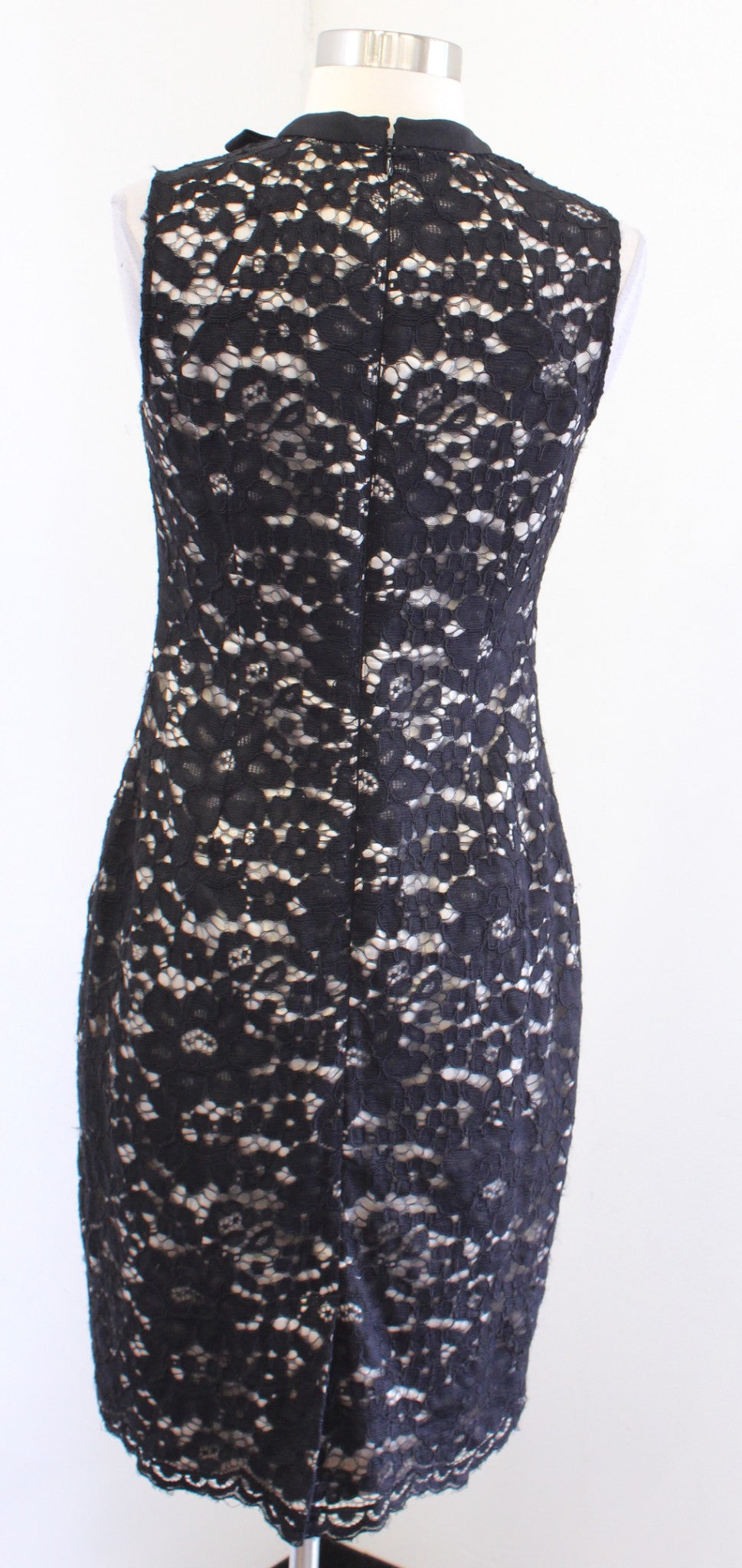 Vince Camuto Black Floral Lace Illusion Bow Neckline Sheath Dress sz 4 Cocktail