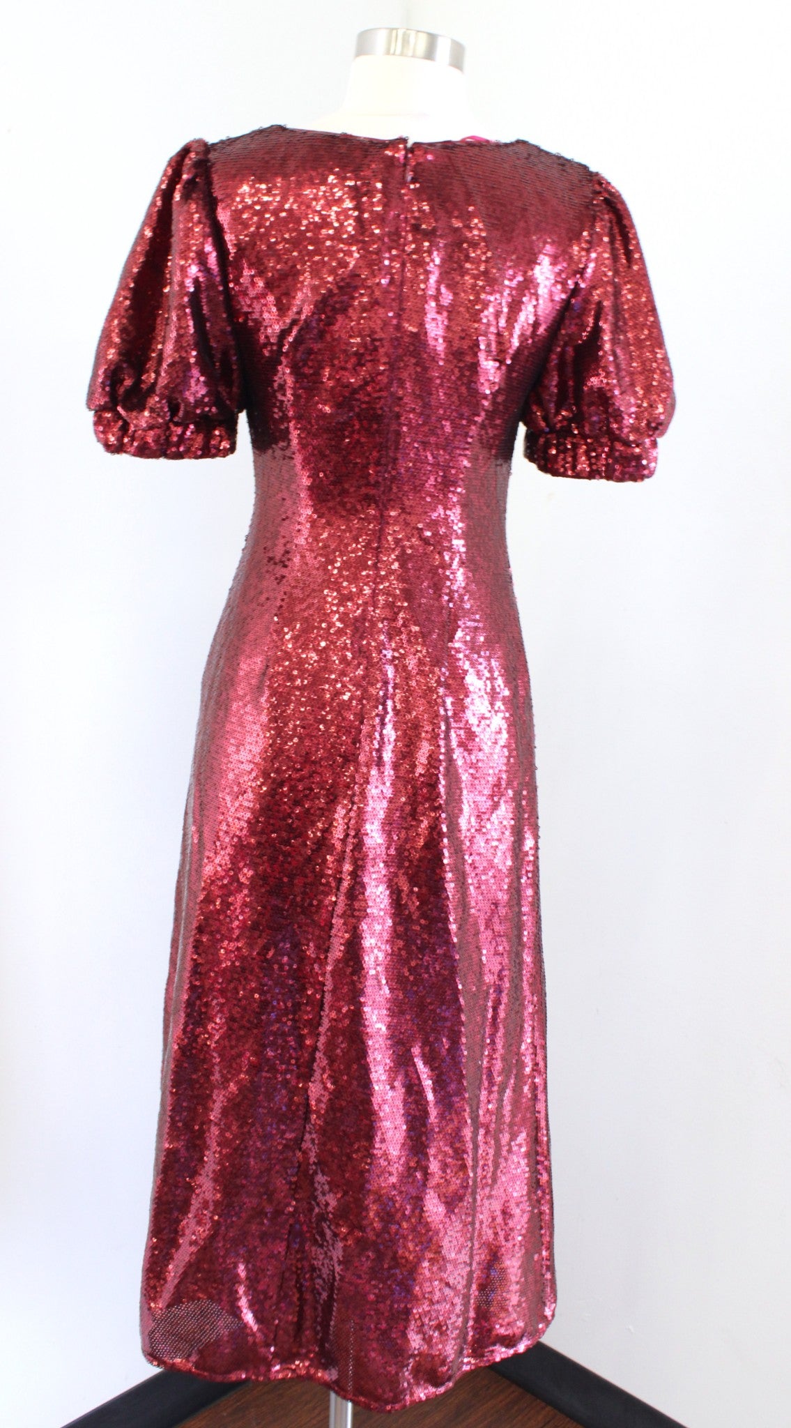 NWT Keepsake Farewell Ruby Red Sequin Midi Dress Size XS US 0 - 2 Puff Sleeve