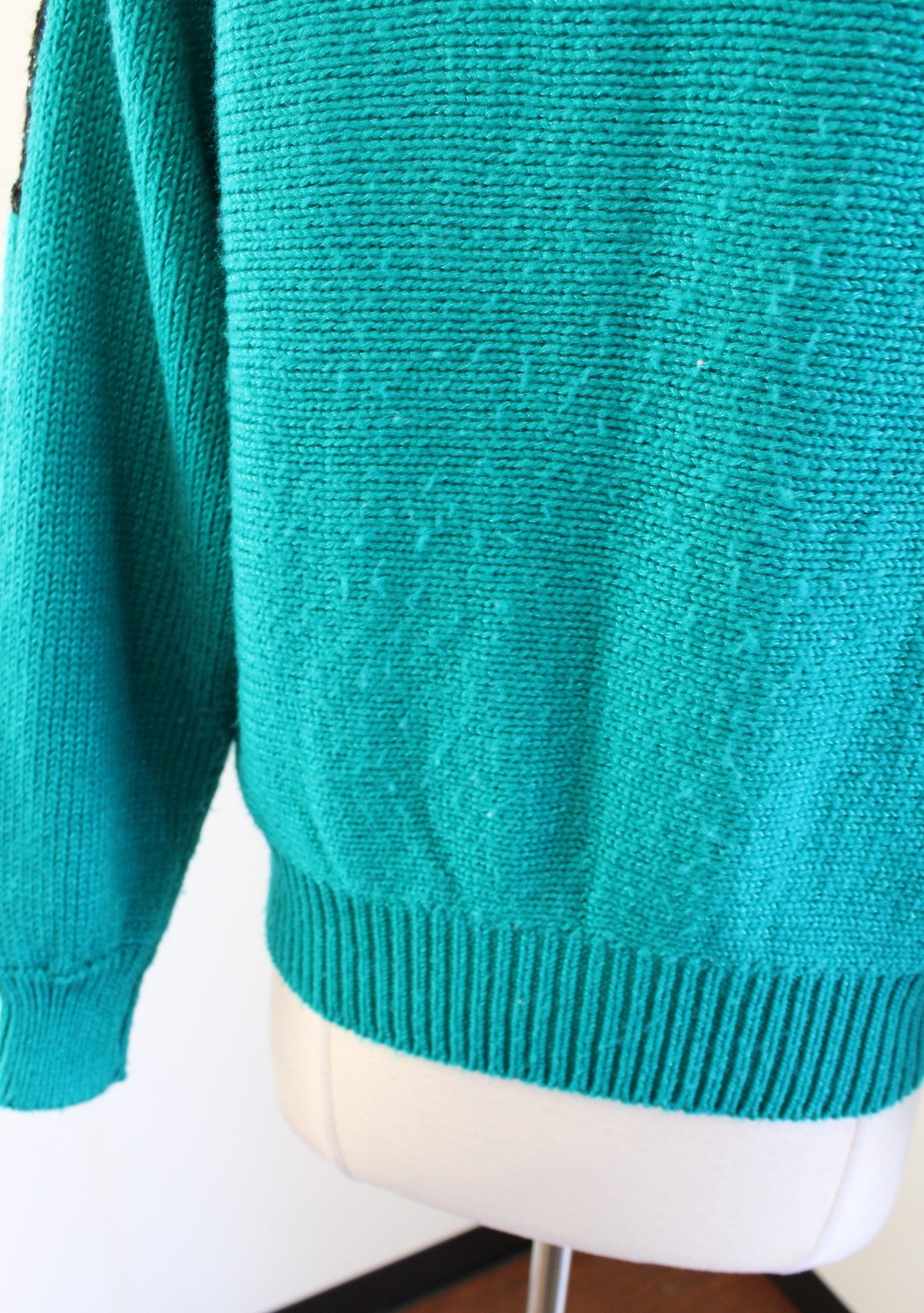 Vtg 90s Teal Patchwork Knit Bow Print Pullover Sweater Size M Retro Color Block
