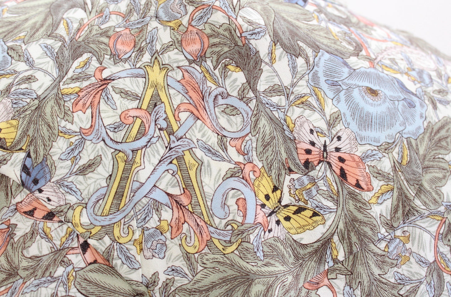 NWT Zadig and Voltaire Twins Soft British Flowers Floral Skull Top Blouse Size M