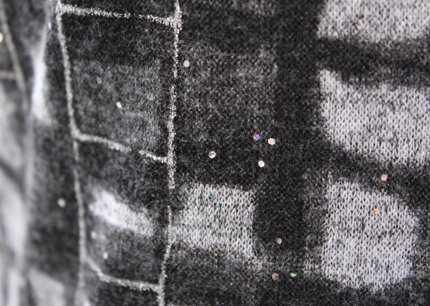 Frank Lyman Gray Black Block Animal Print Iridescent Sequin Sheath Dress Size 6