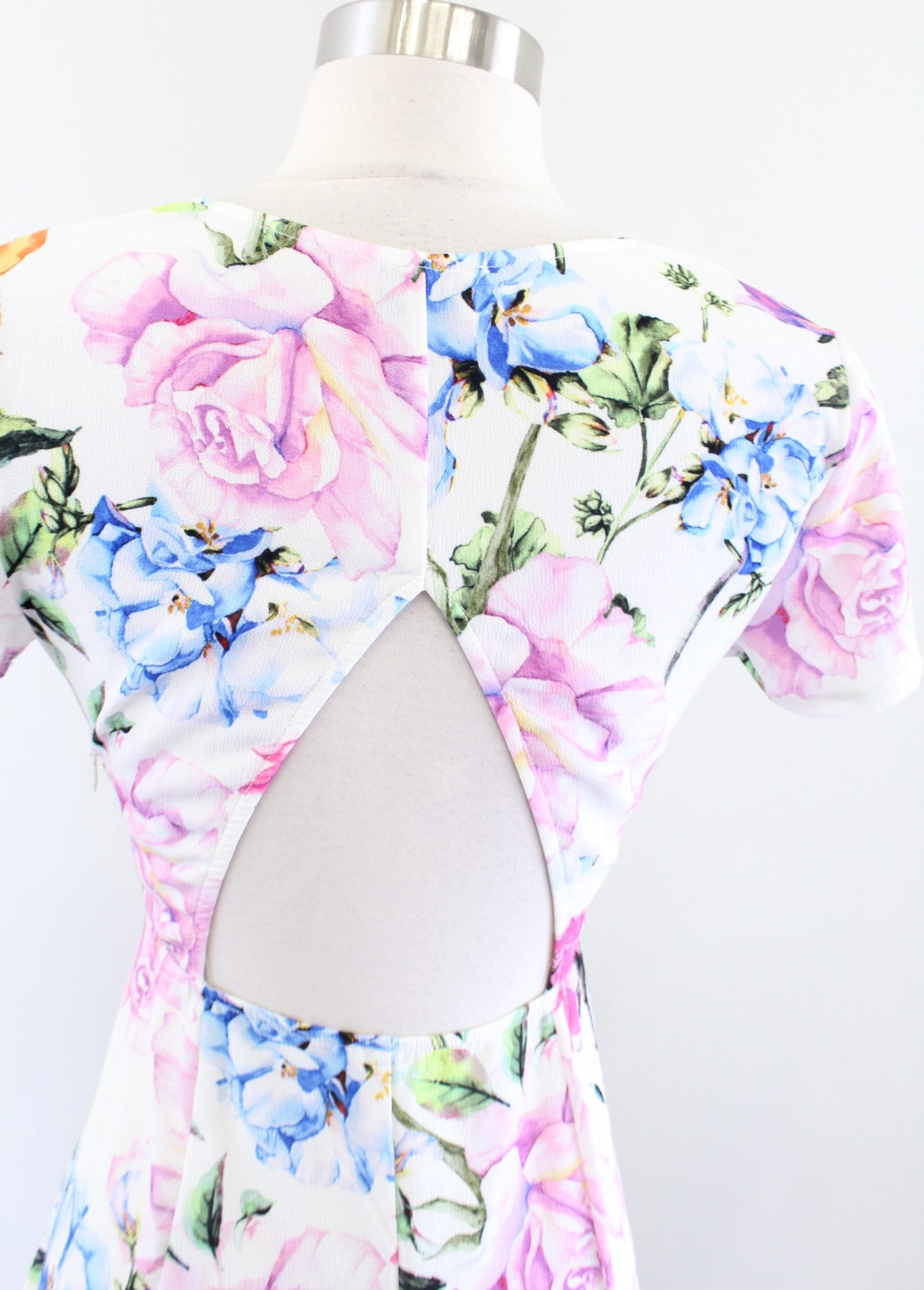 Show Me Your Mumu Ibiza White Multi Color Floral Open Back Mini Dress Size S