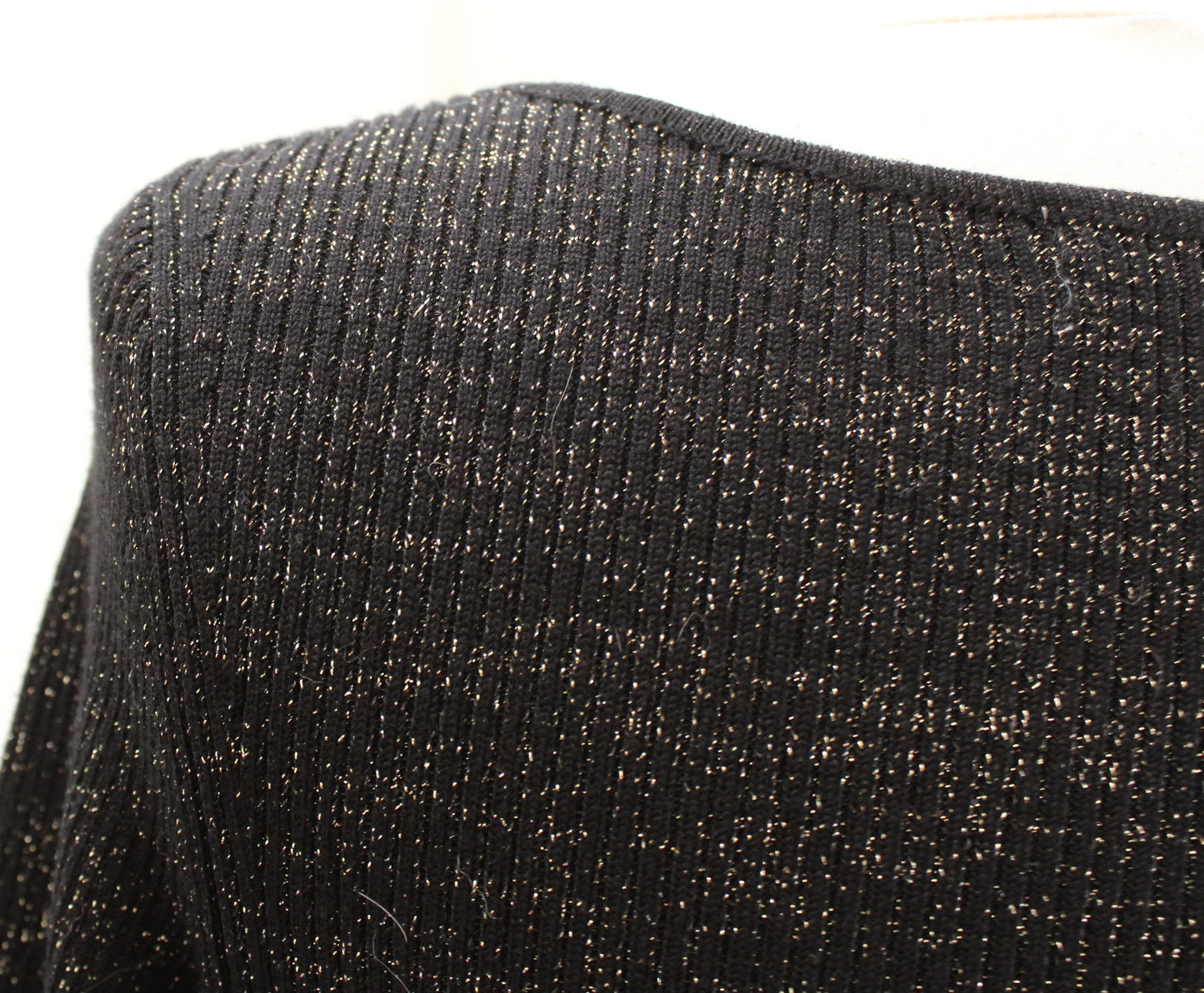 by Anthropologie Black Gold Metallic Ribbed Knit Sweetheart Sweater Top Size M