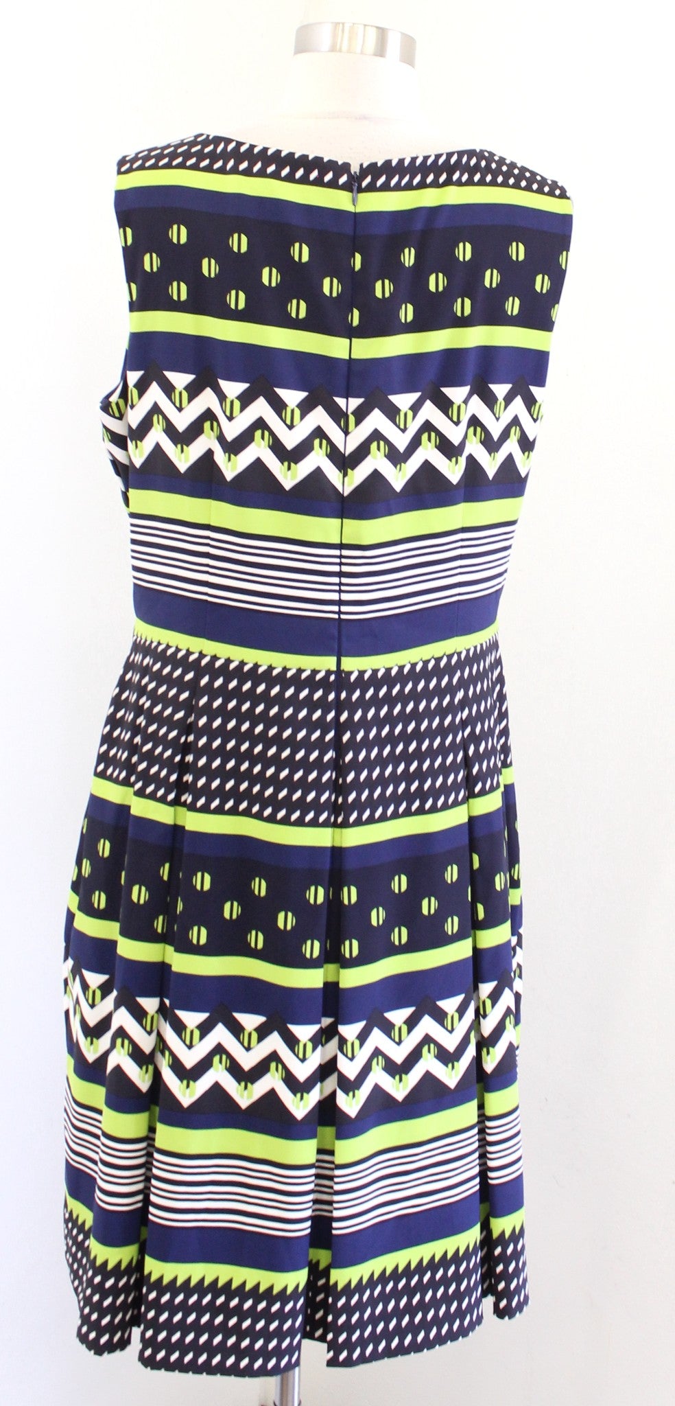 Tahari ASL Levine Bold Geometric Striped Fit and Flare Dress Size 12 Blue Green
