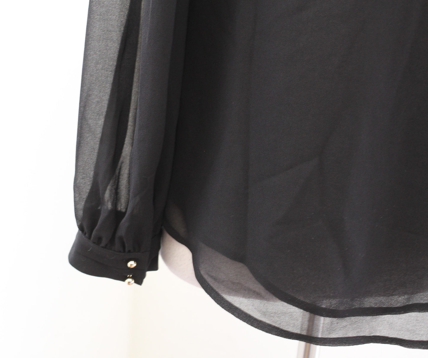 NWT White House Black Market Solid Black V Neck Popover Blouse Top Size 6 Career Long Sleeve