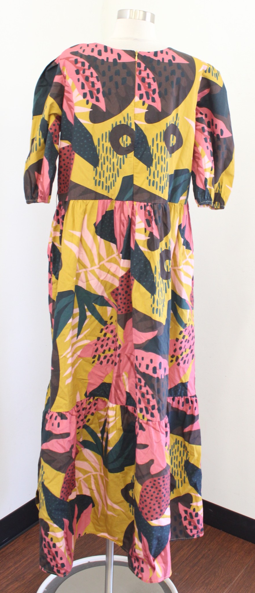 Maude Vivante Bold Floral Print Tiered V Neck Maxi Dress Size XL Yellow Pink
