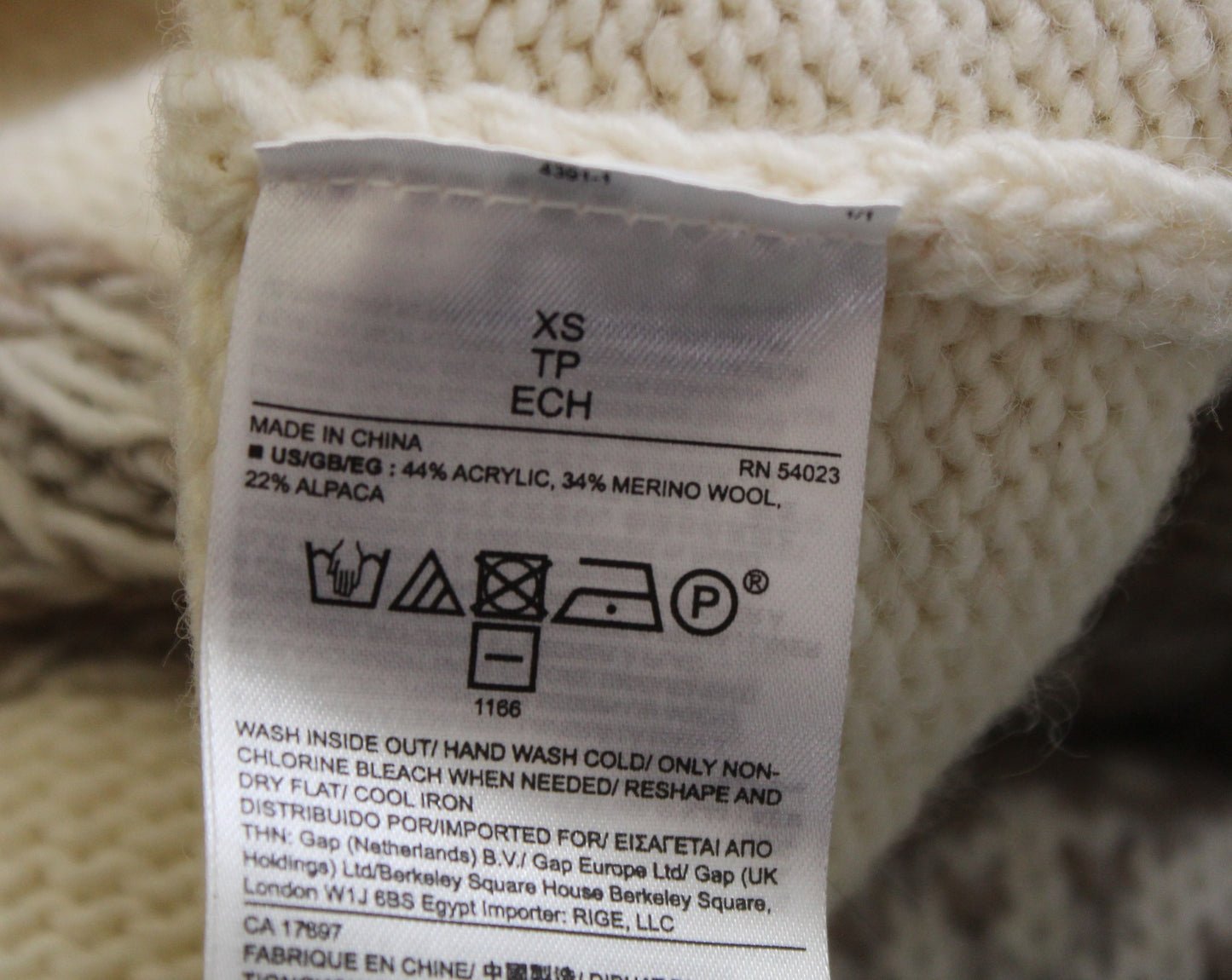 NWT Banana Republic Ivory Cream Tan Fair Isle Merino Wool Alpaca Sweater Size XS