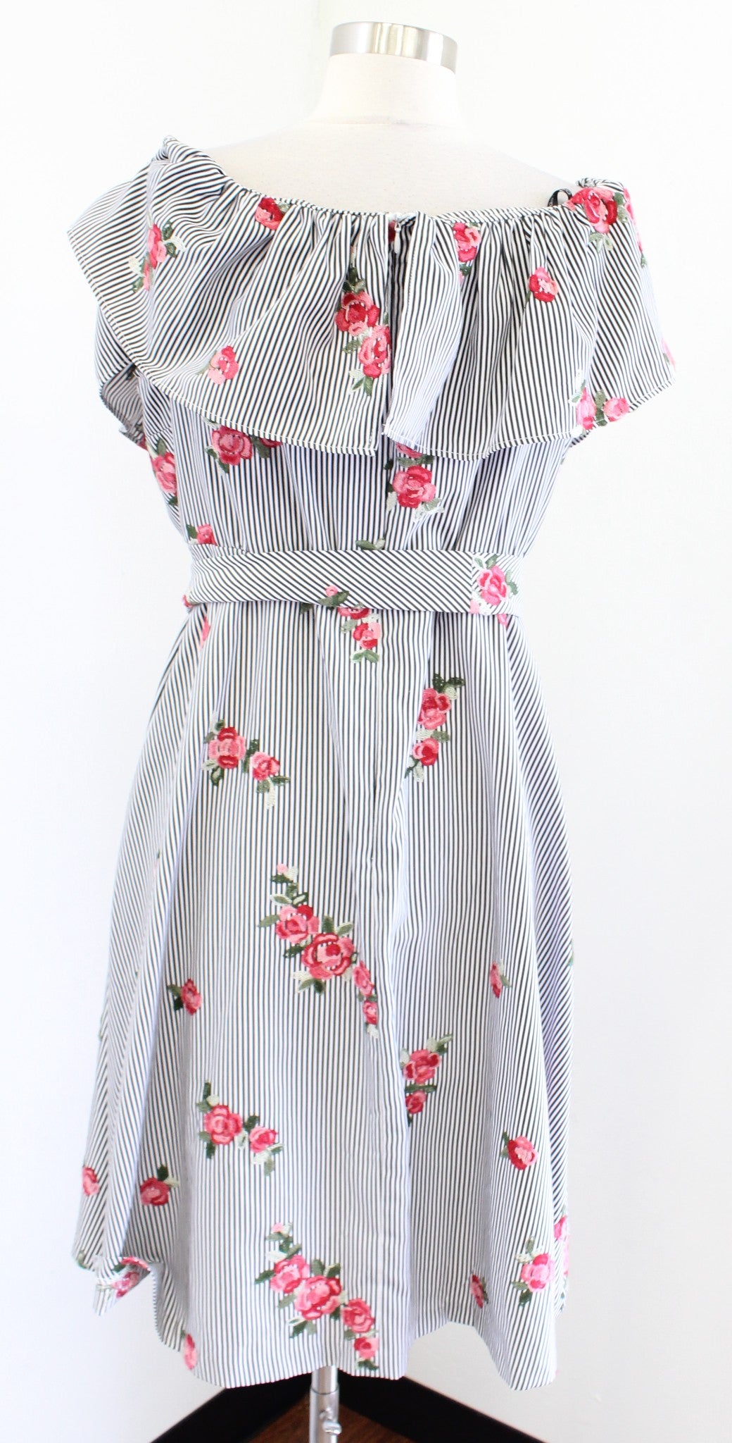 Calvin Klein Striped Floral Embroidered Off the Shoulder Dress Size 14 Tie Waist