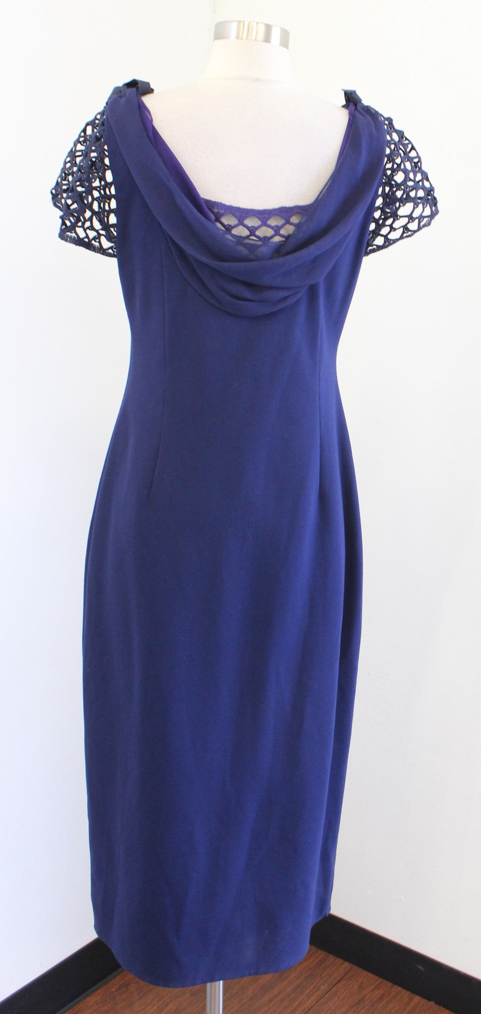 Elie Tahari Navy Blue Draped Neck Lace Sleeve Midi Dress Evening Cocktail Sz 12