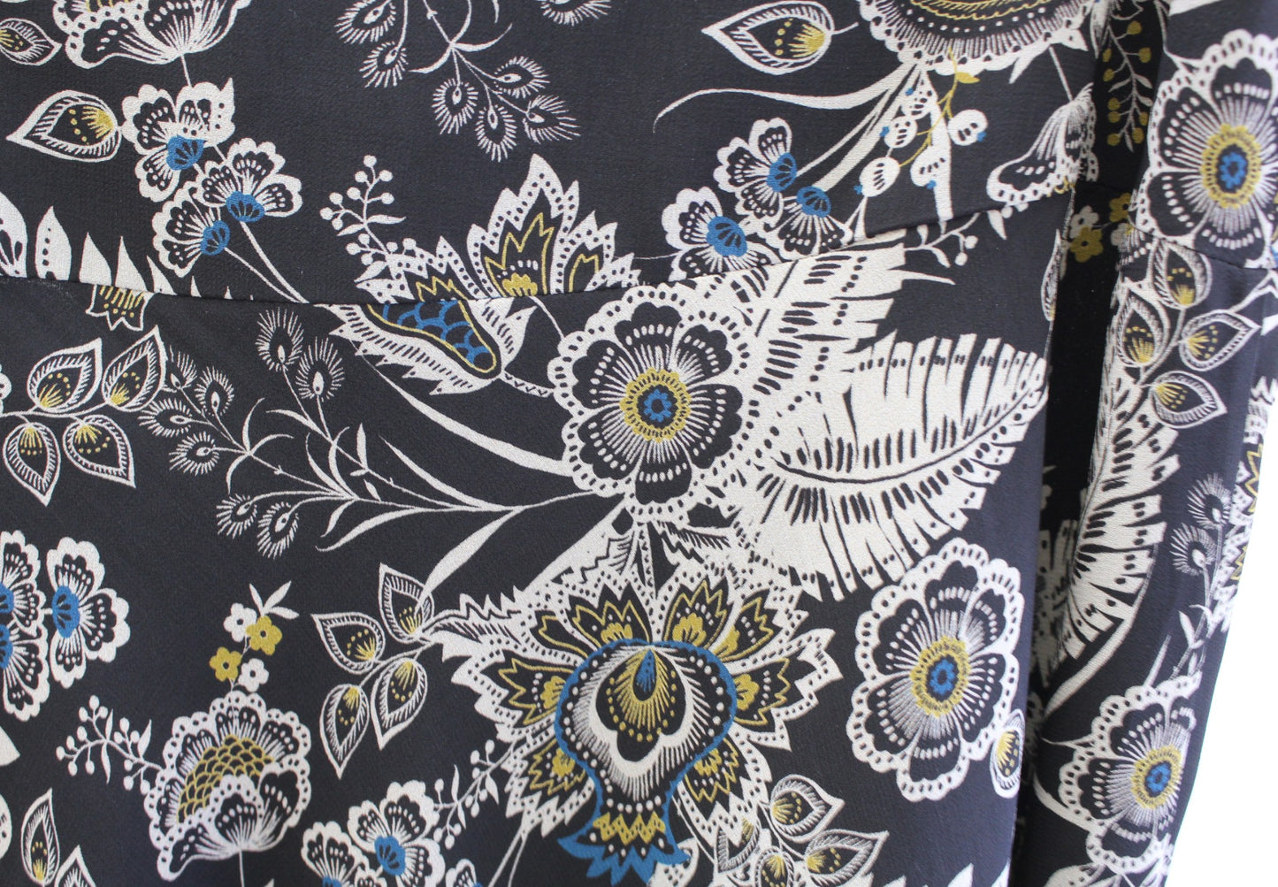 Bailey 44 Josephine Black Floral Print Asymmetric Hem Midi Skirt Size M Boho