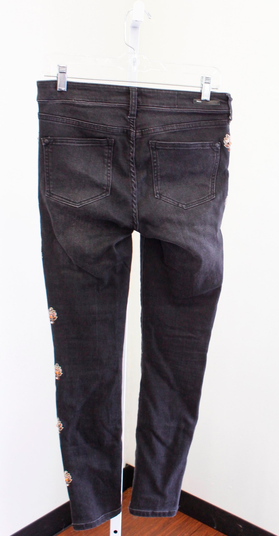 Pilcro and the Letterpress Script High Rise Embellished Skinny Jeans size 26