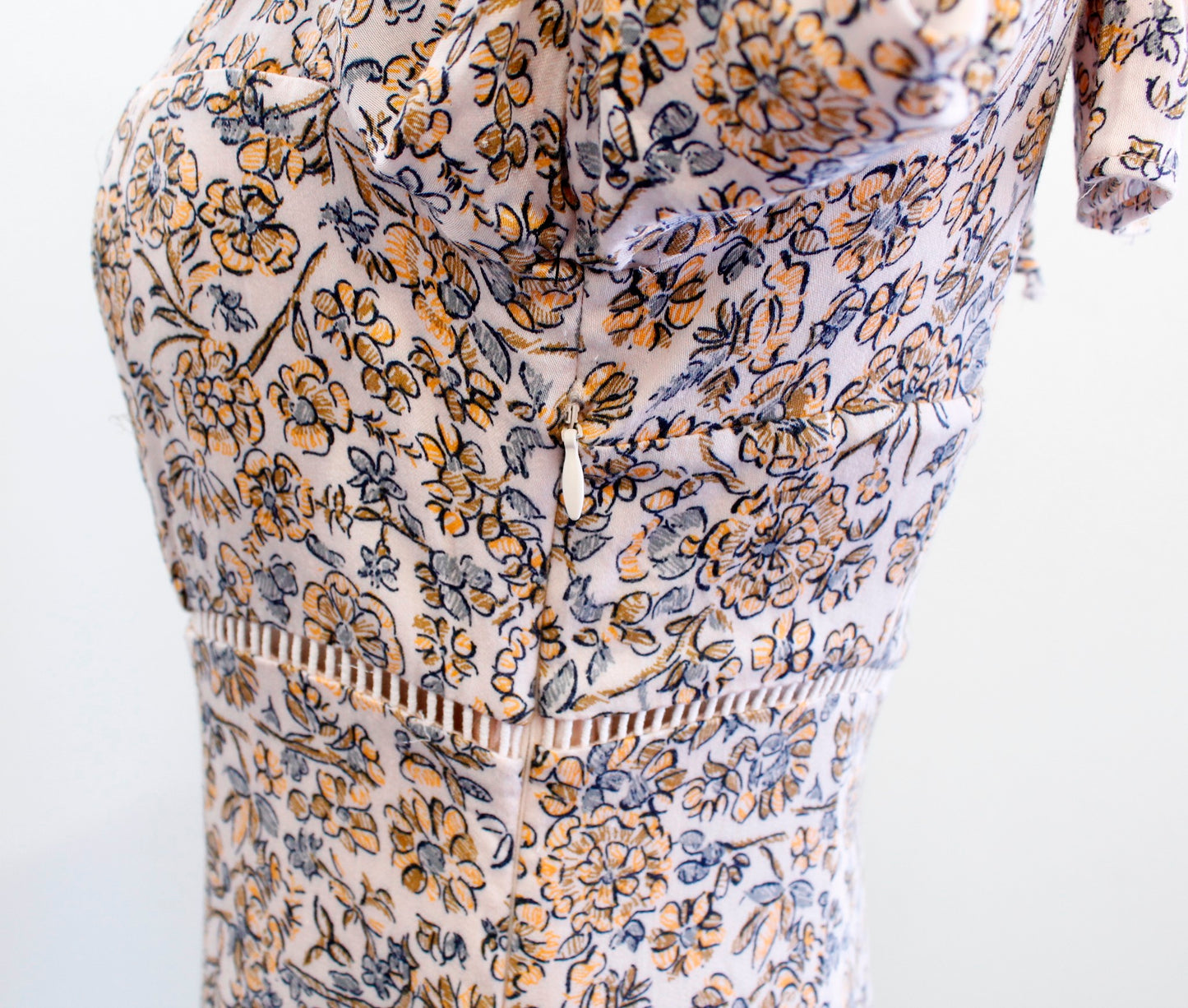 Free People Boheme Ivory Combo Floral Flounce Mini Dress Size 2 Long Sleeve Boho
