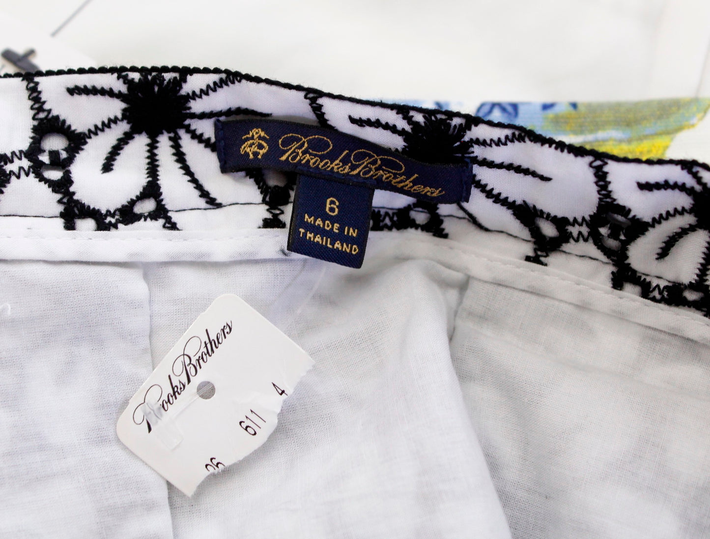 NEW Brooks Brothers Womens Black White Floral Embroidered Eyelet A Line Skirt 6