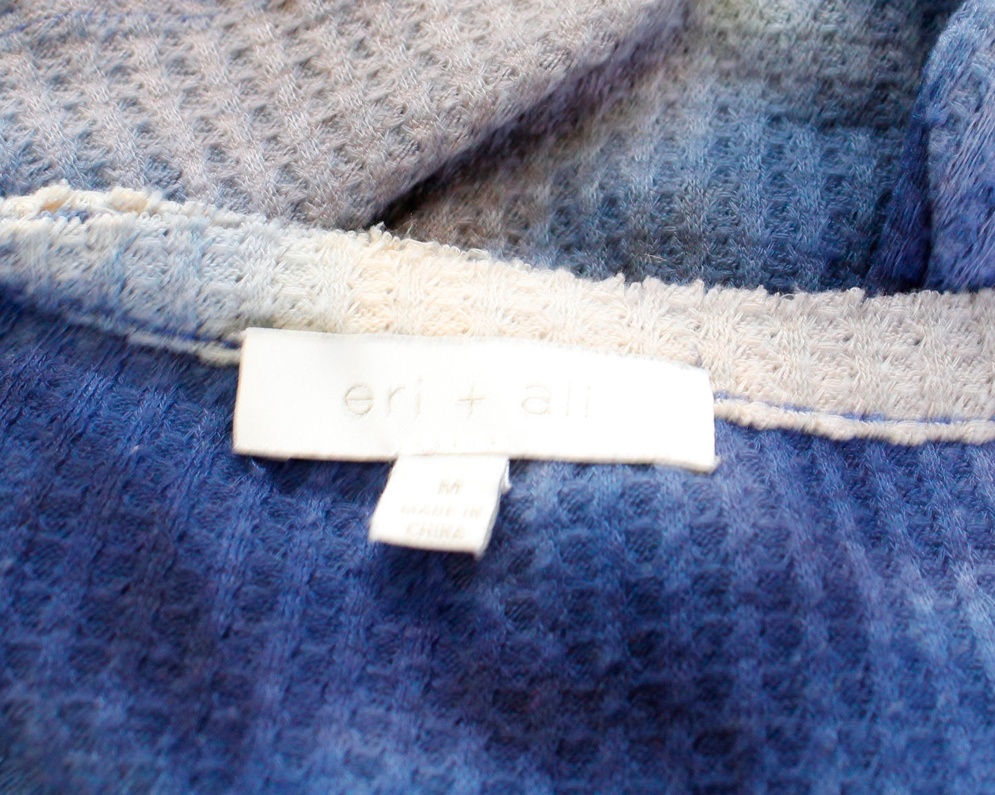 Eri + Ali Anthropologie Tallie Blue Tie Dye Thermal Knit Peplum Top Blouse Sz M long sleeve