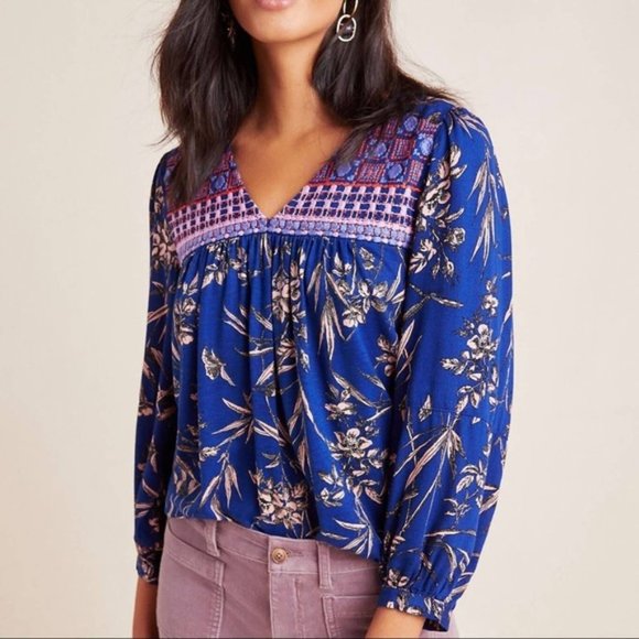 by Anthropologie Blue Floral Print Embroidered Yoke Knit Top Blouse Size S