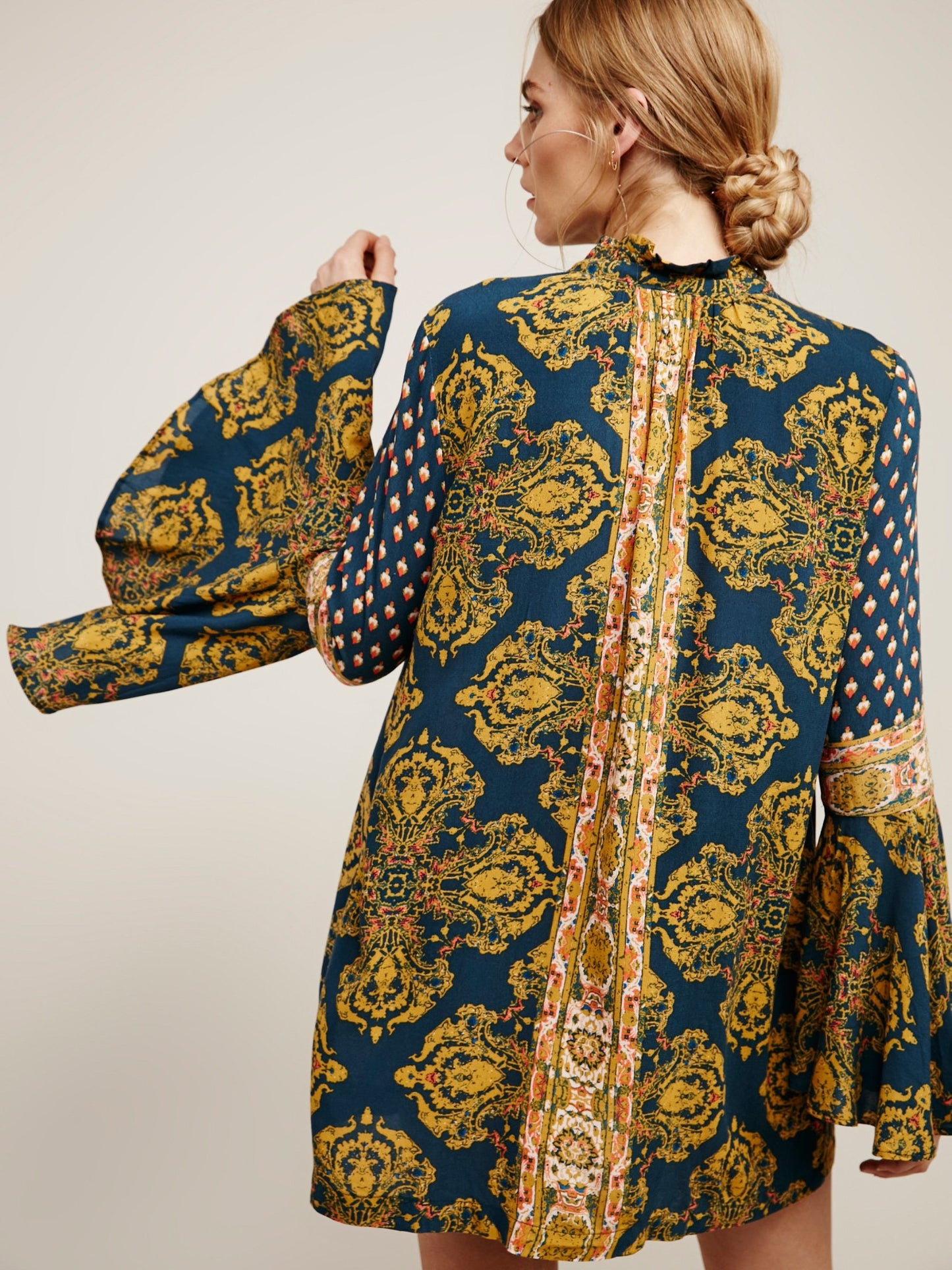 Free People Magic Mystery Printed Bell Sleeve Tunic Top Blouse Size S Teal Blue Long Sleeve