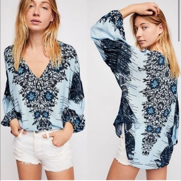 Free People Birds of a Feather Blue Floral Bird Print Top Blouse Size XS Boho