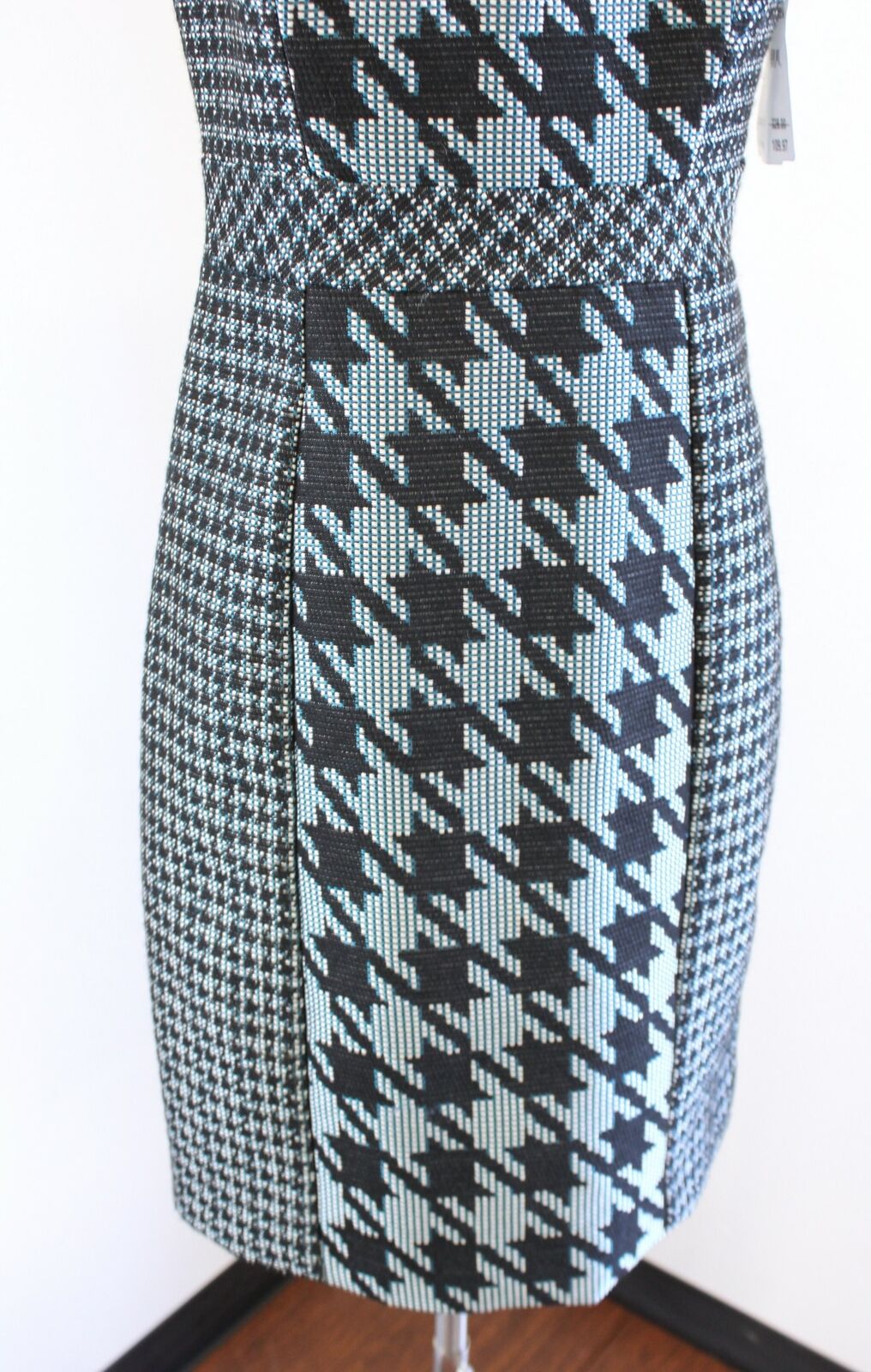 NWT Trina Turk Elissa Black Teal White Houndstooth Tweed Sheath Dress Size 6