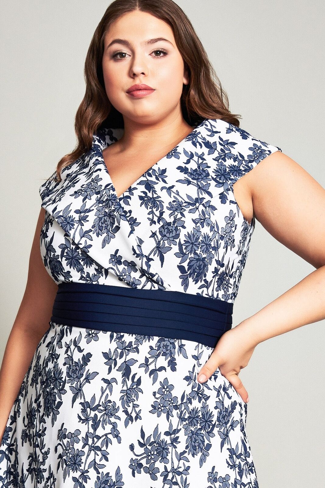 NWT Tadashi Shoji Botan Blue White Floral Cocktail Evening Dress Size 22Q 22