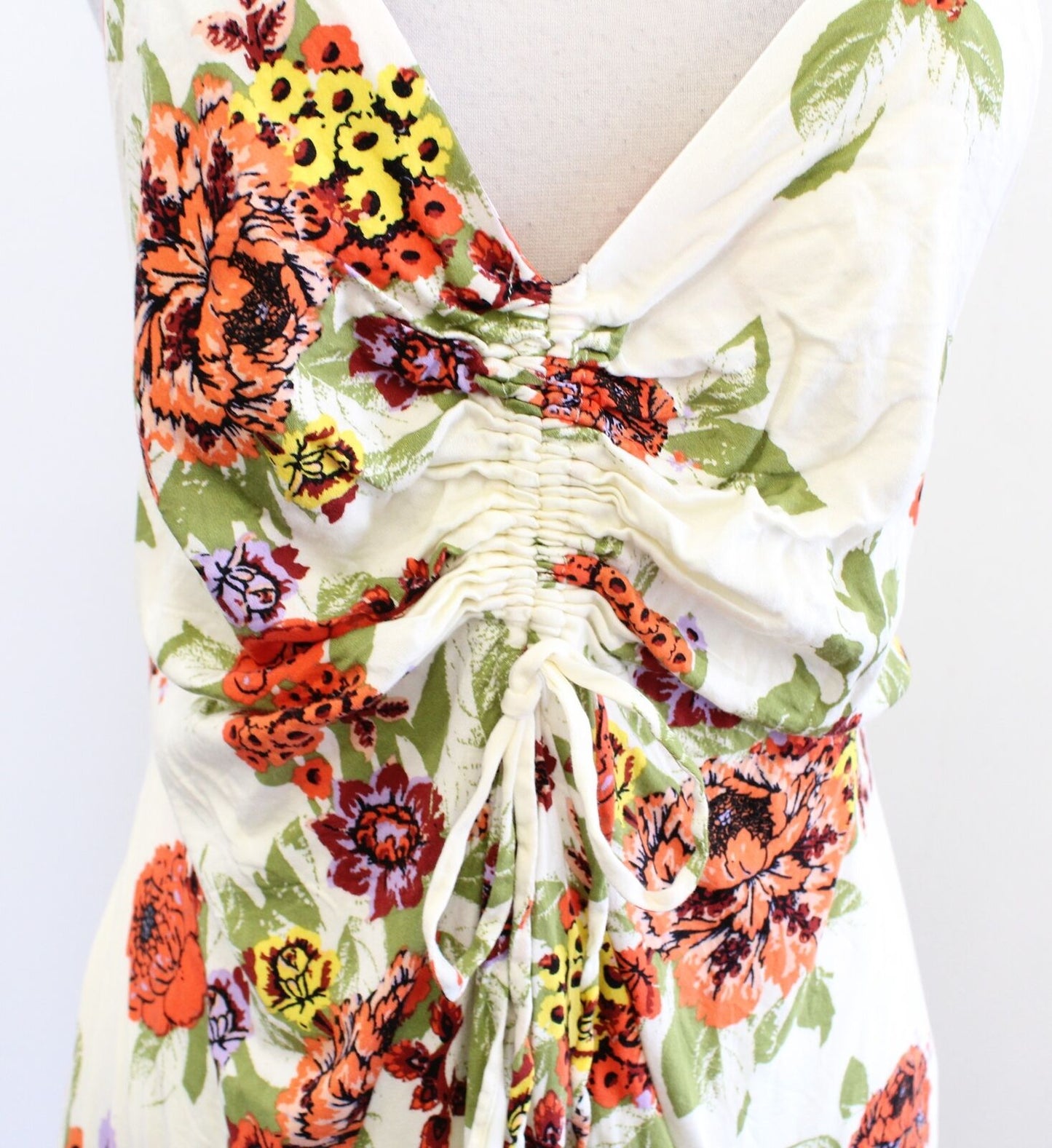 Free People Happy Heart Cream Floral Print V Neck Ruched Mini Dress Sz L Ruffle