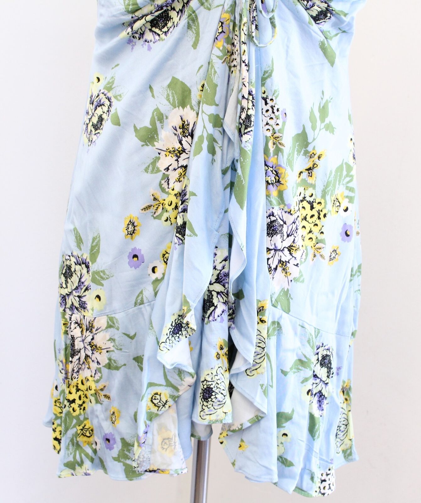 Free People Happy Heart Baby Blue Floral Ruched Mini Dress Size L V Neck