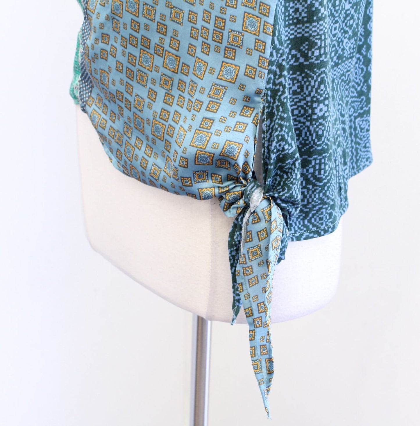 Tiny Anthropologie Kumiko Mixed Scarf Print Side Tie Top Blouse Size S Paisley