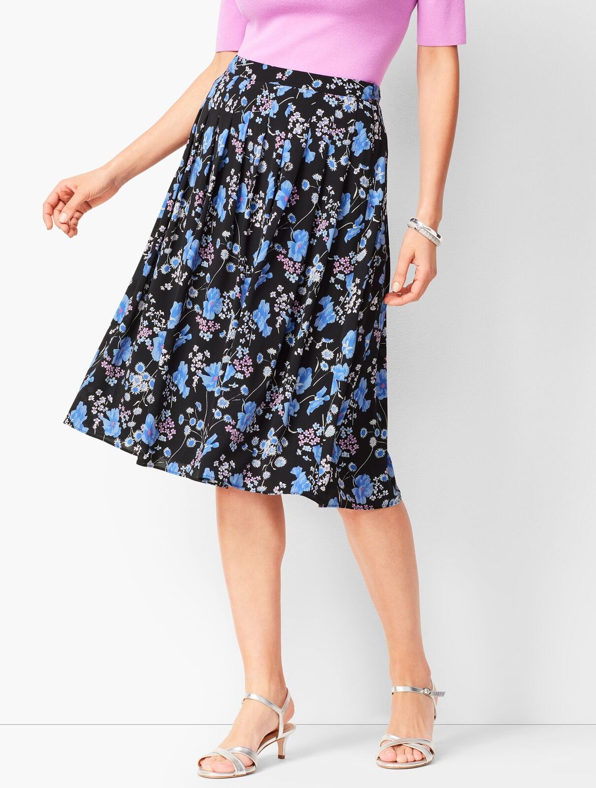 NWT $109 Talbots Pleated Wildflowers Floral Print Midi Skirt Size 14 Black Blue