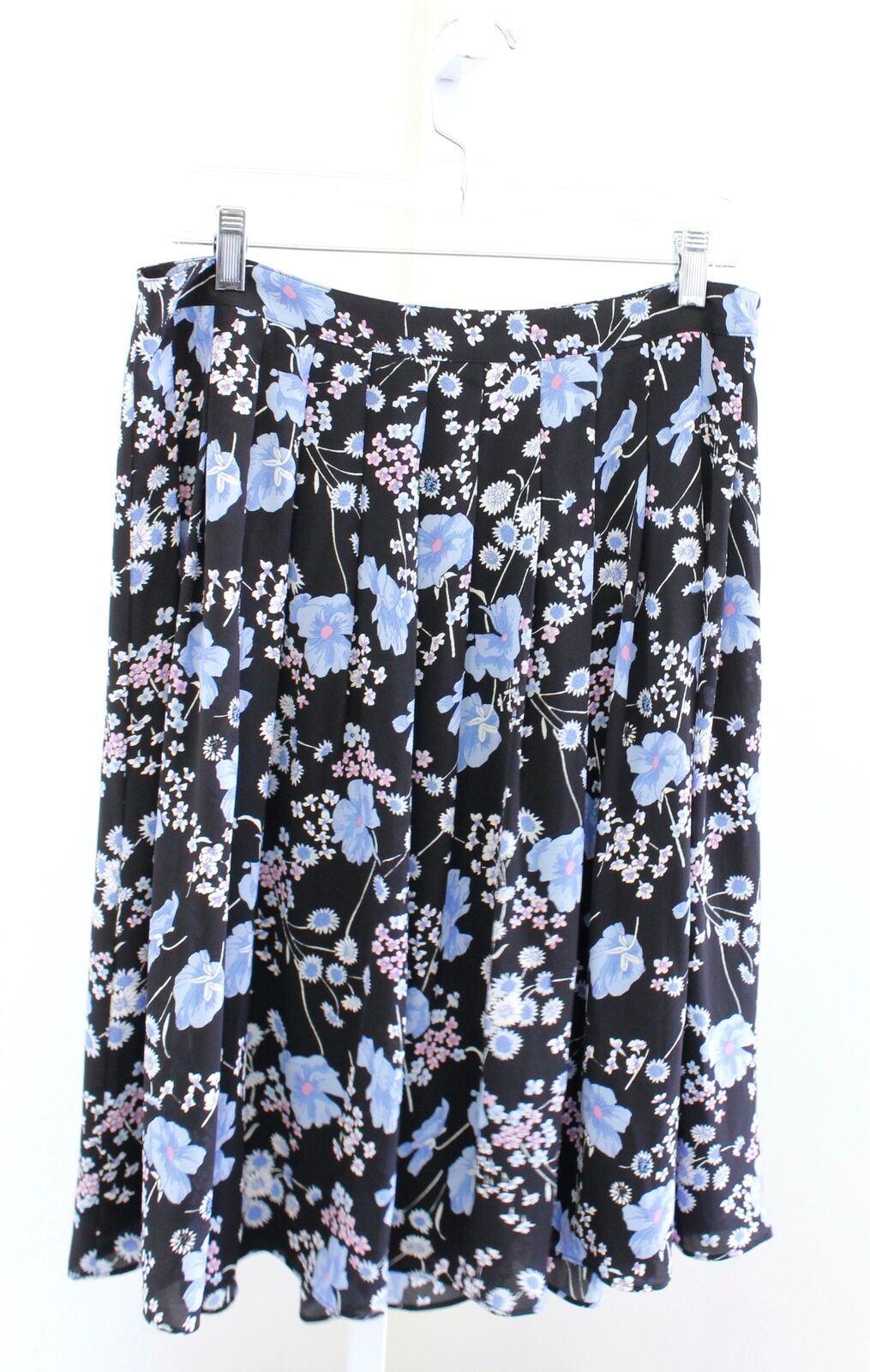 NWT Talbots Womens Black Blue Wildflower Floral Print Pleated Midi Skirt Size 8