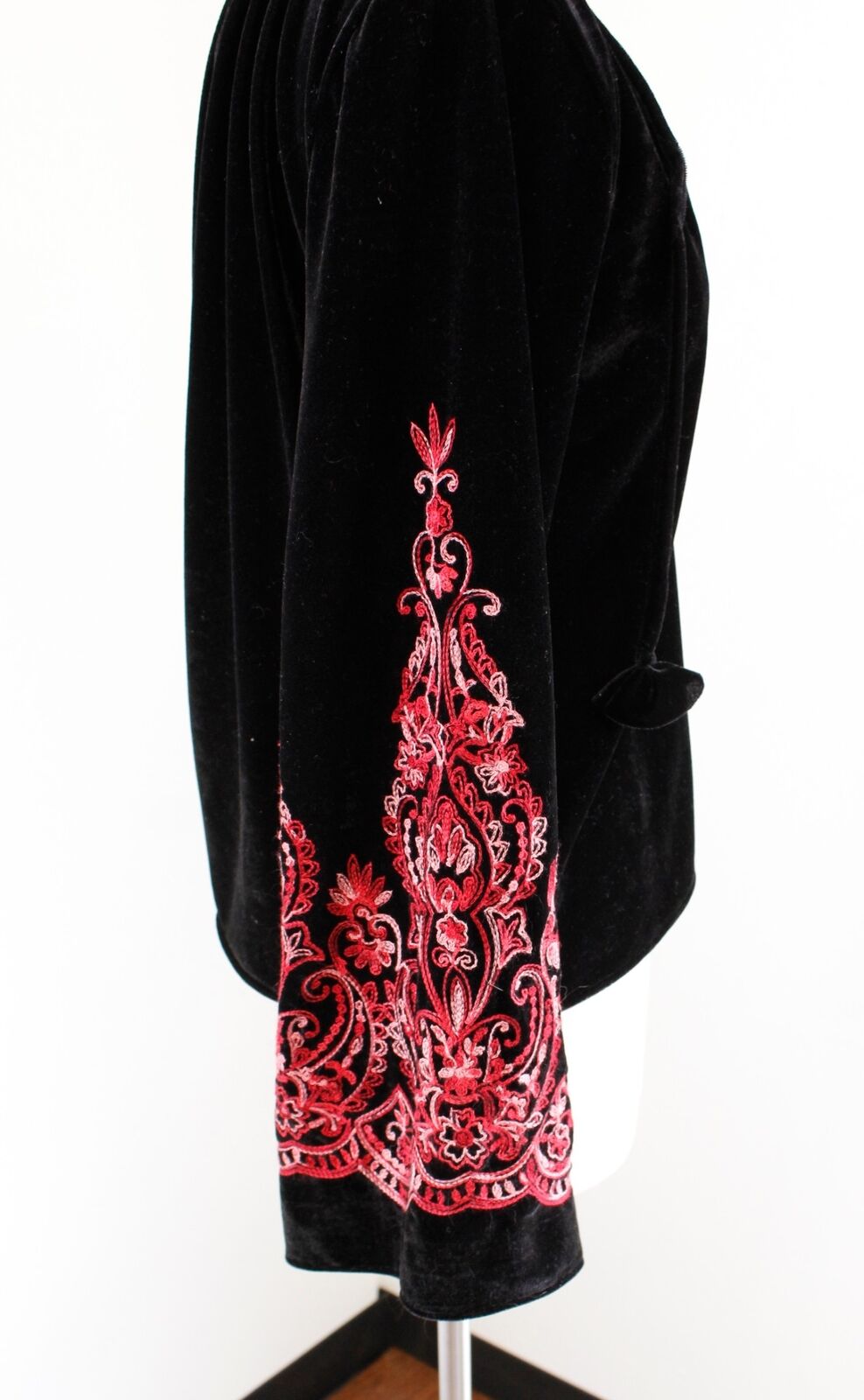 Misa Los Angeles Mava Black Velvet Red Embroidered Sleeve Top Blouse Size S