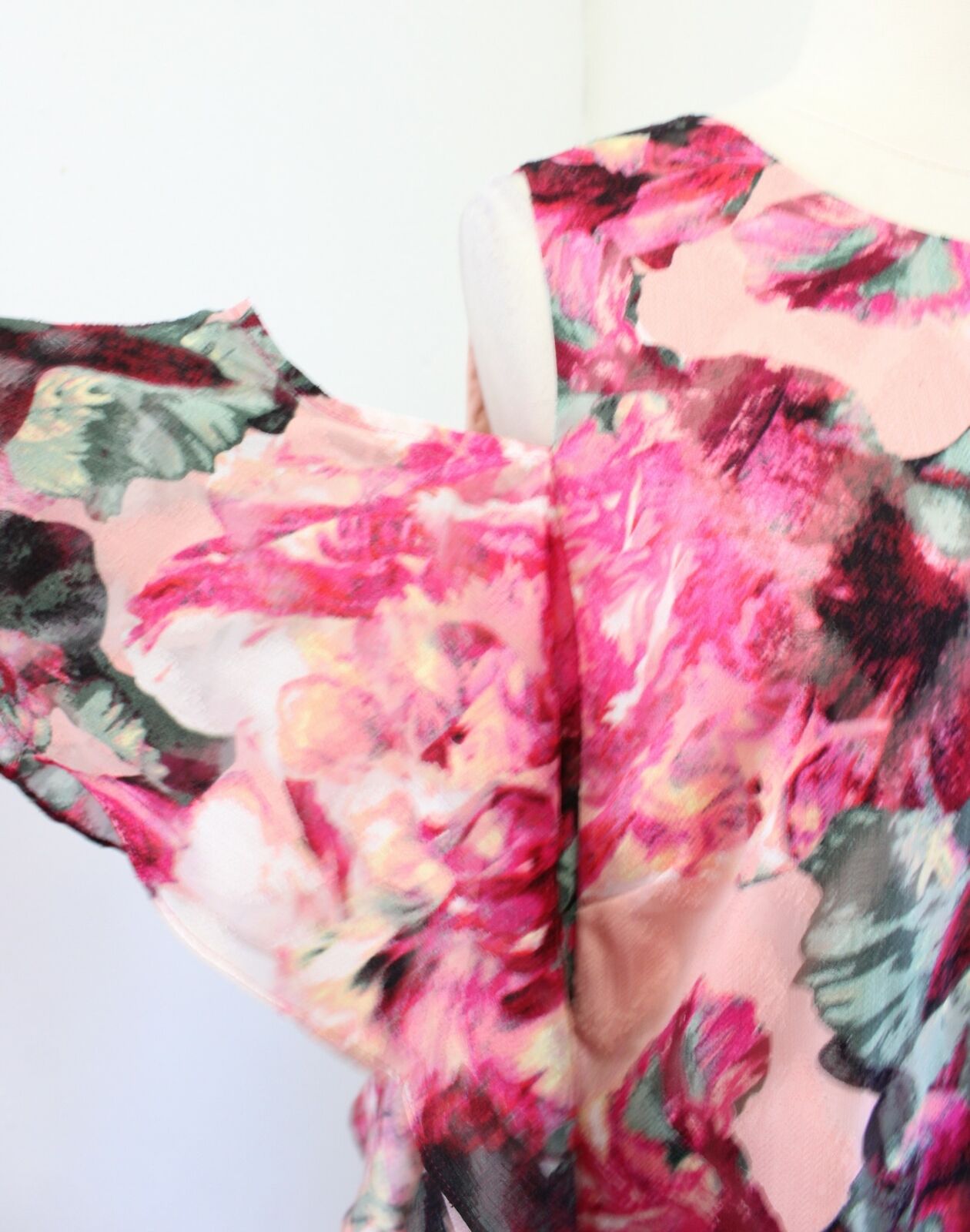 Tahari ASL Levine Pink Abstract Floral Ruffle Cold Shoulder Shift Dress Size 12