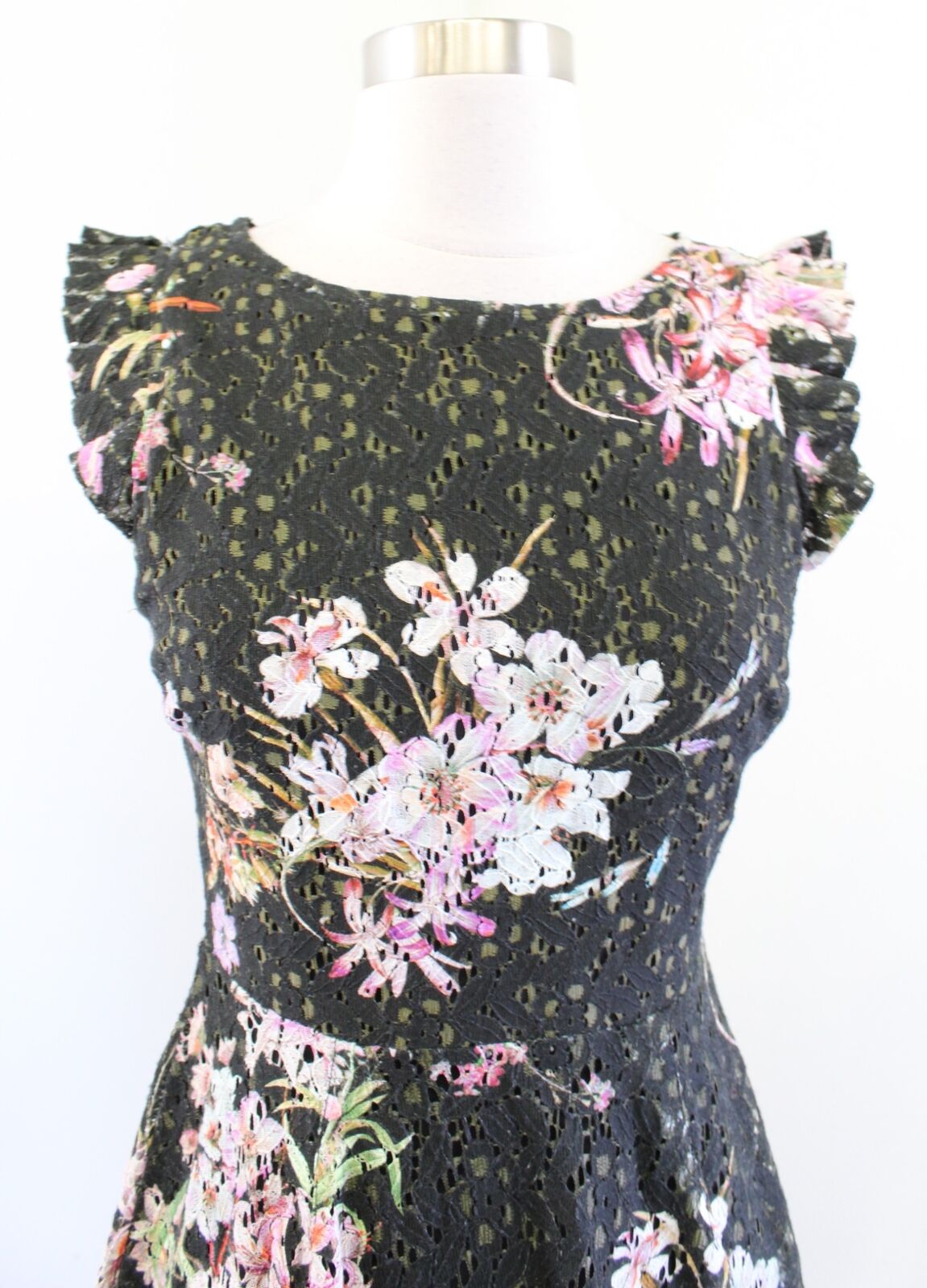 Eri + Ali Anthropologie Navaeh Floral Lace Ruffle Fit and Flare Dress Sz 2 Party