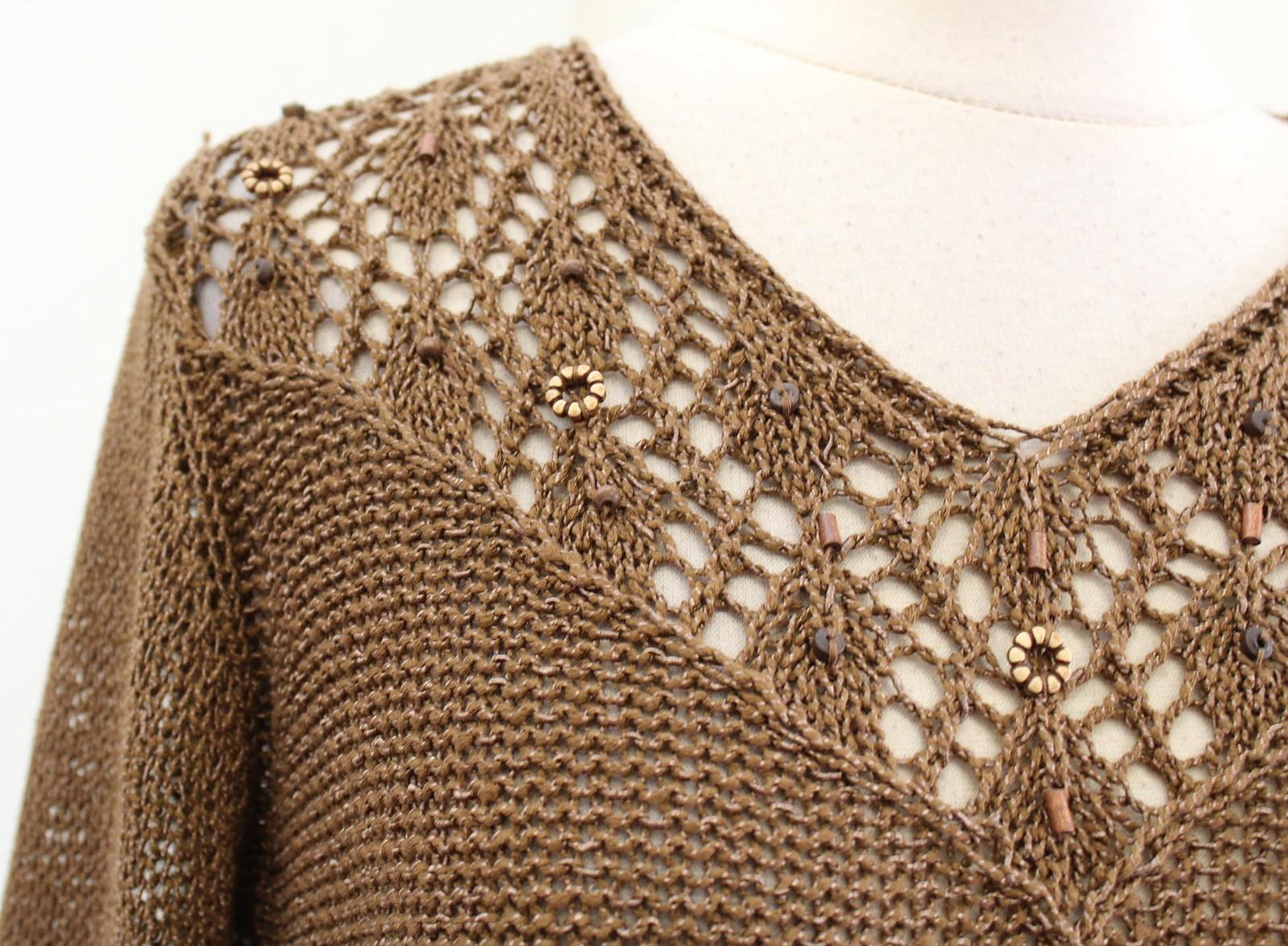 BCBGMAXAZRIA Sweater Womens Medium Brown Beaded Crochet V Neck Knit Pullover Y2k
