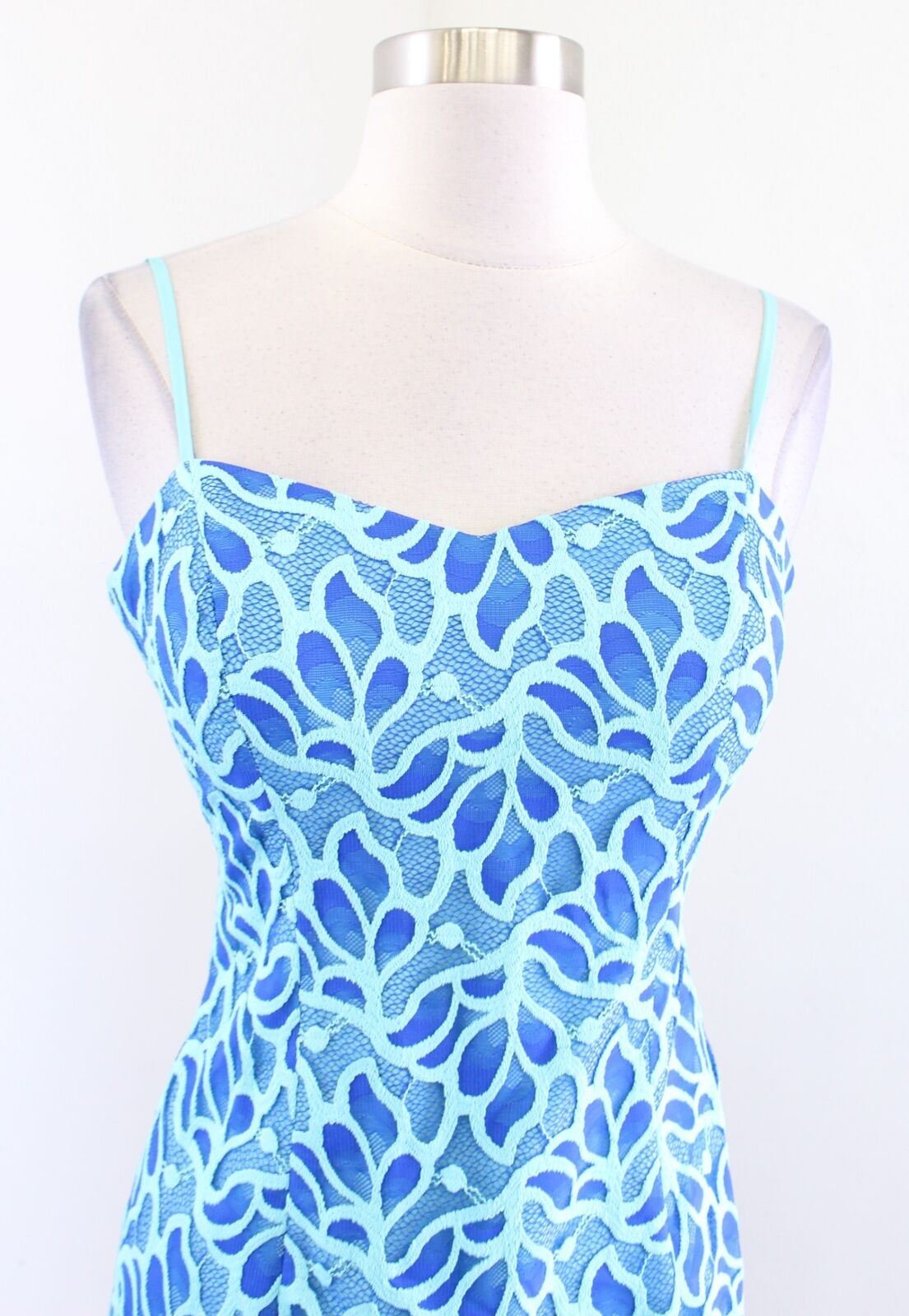 Lilly Pulitzer Avalon Brewster Blue Floral Lace Mini Dress Size 00 Sheath